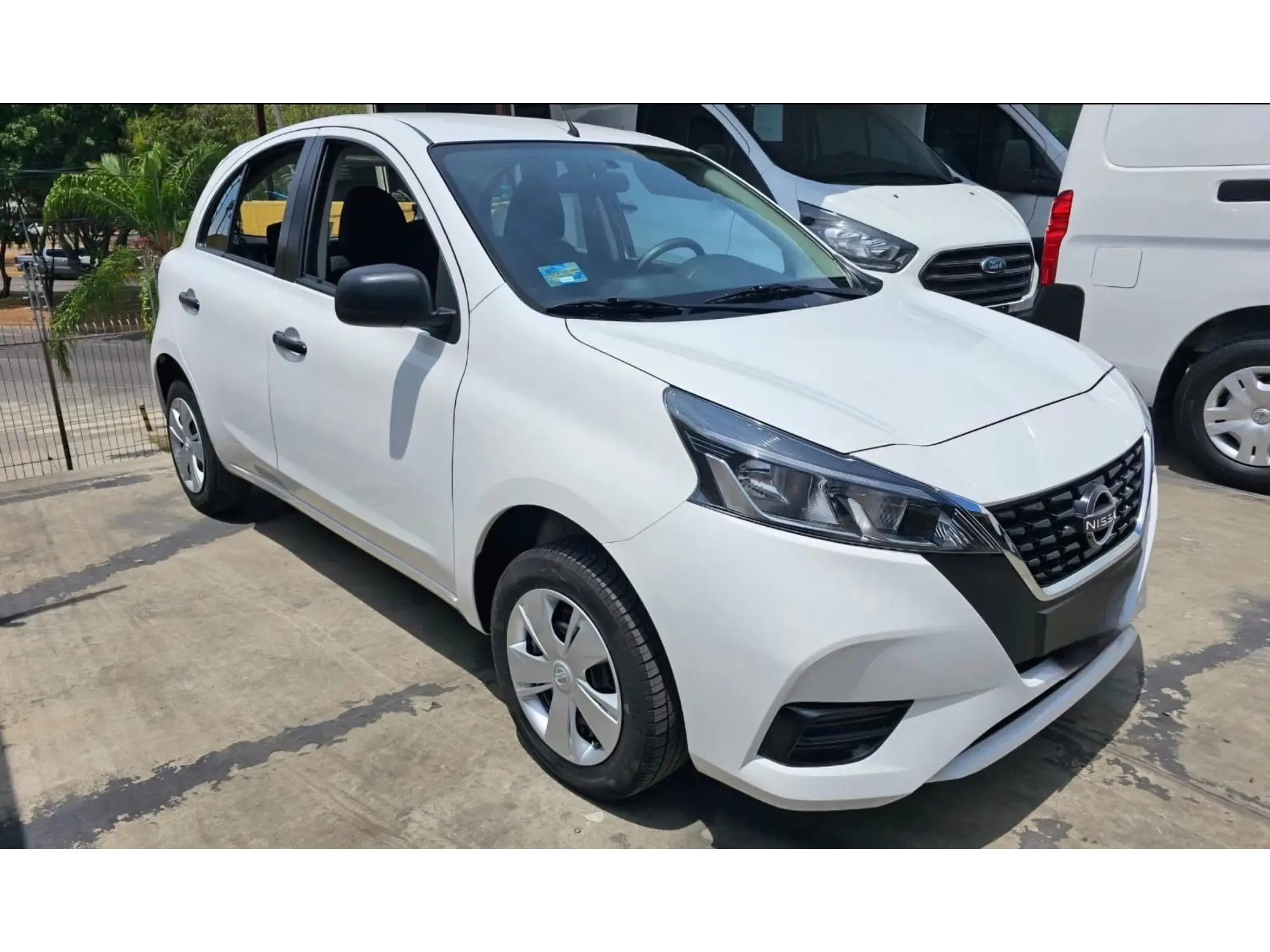 NISSA MARCH 1.6 SENSE MT 2024 1