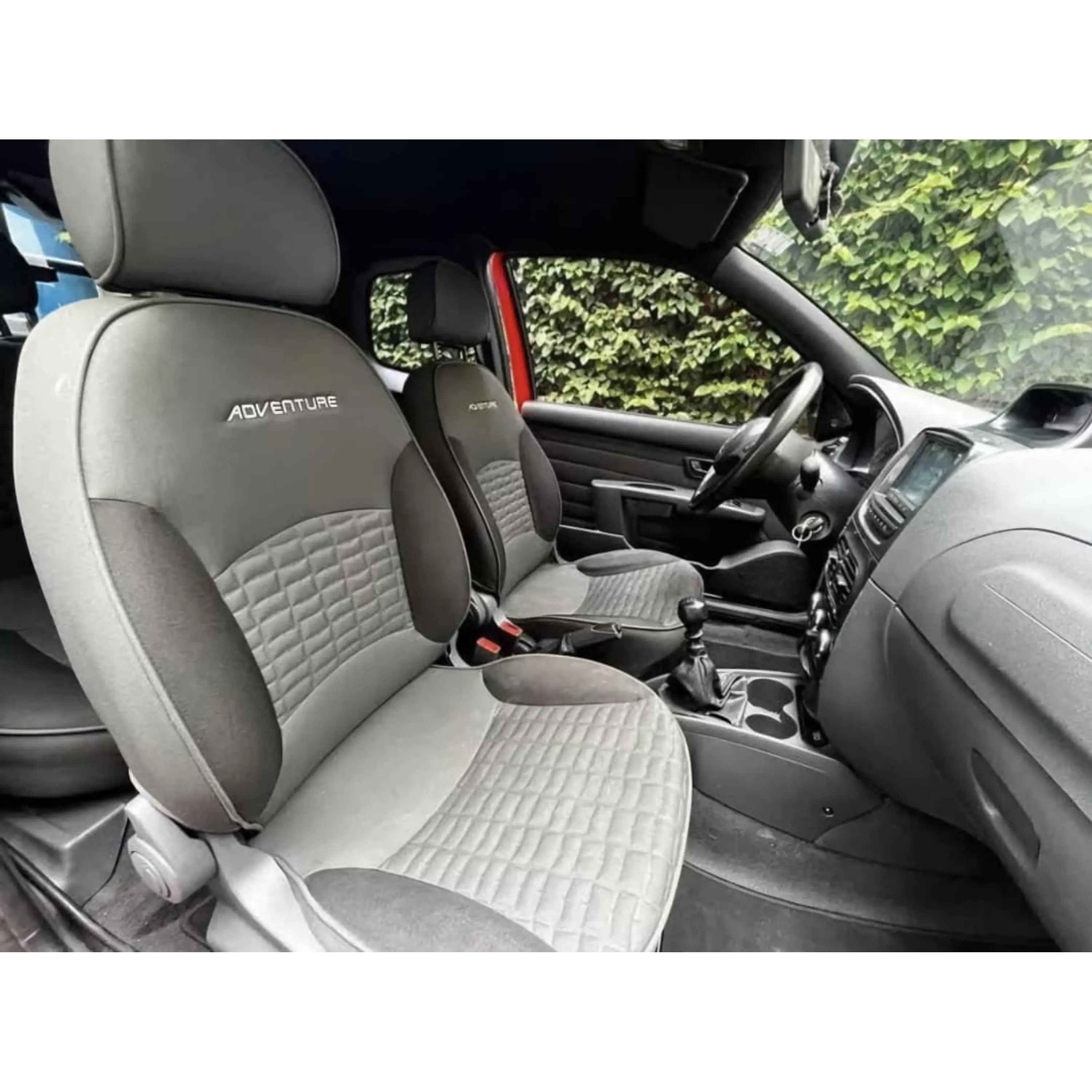 RAM 700 CLUB CAB ADVENTURE 1.6 MT 2020 7