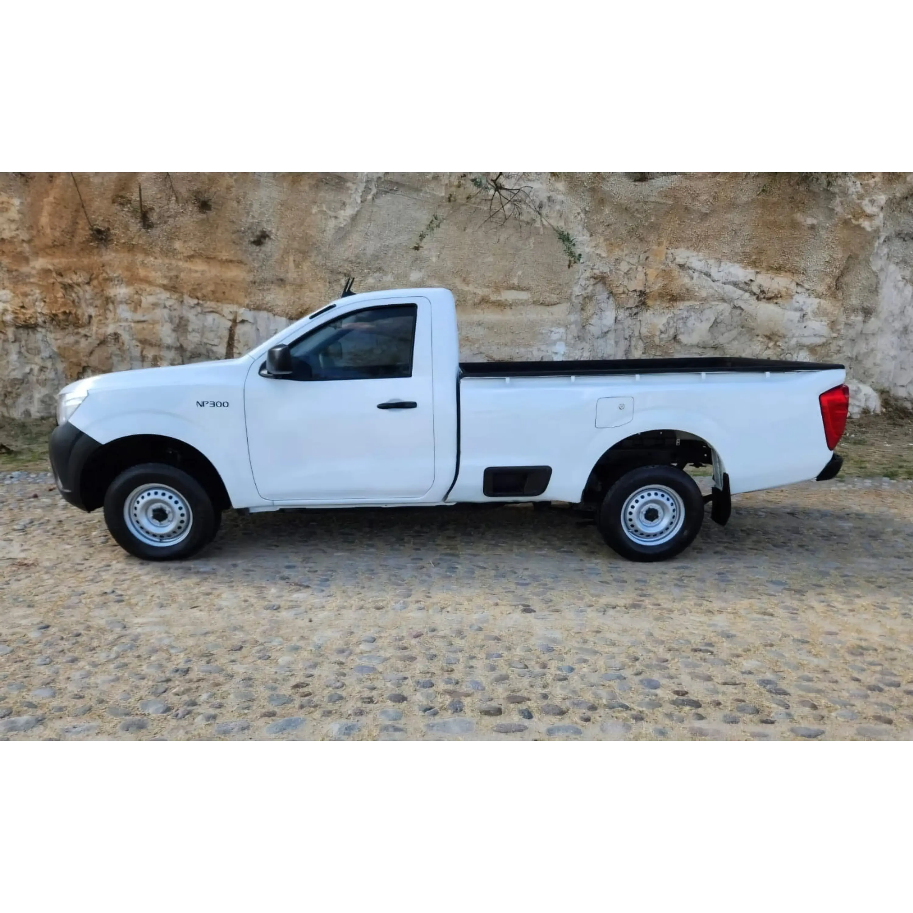 NISSAN NP300 2.5 PICK UP DH PACK MT 2017 3