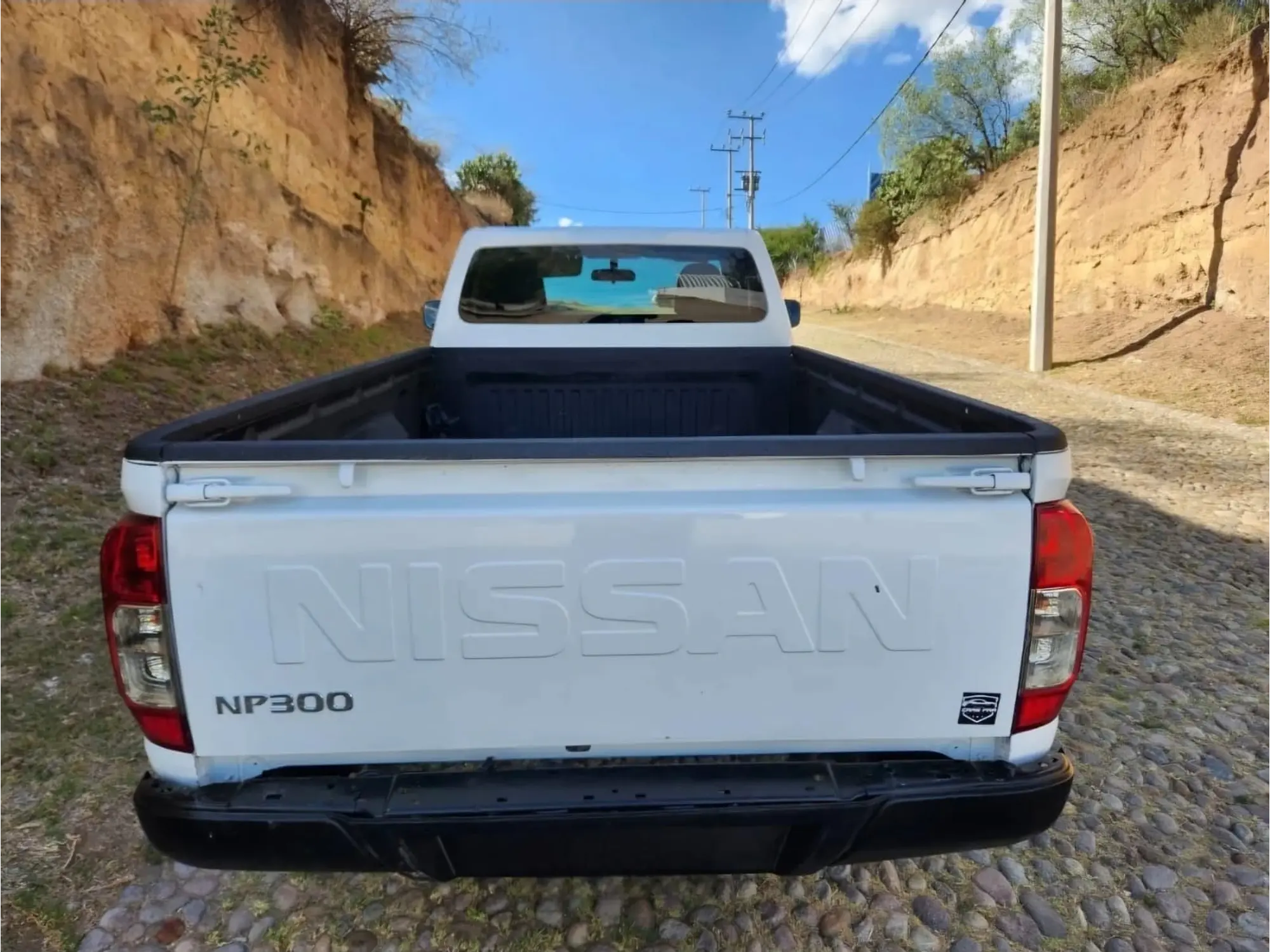 NISSAN NP300 2.5 PICK UP DH PACK MT 2017 5