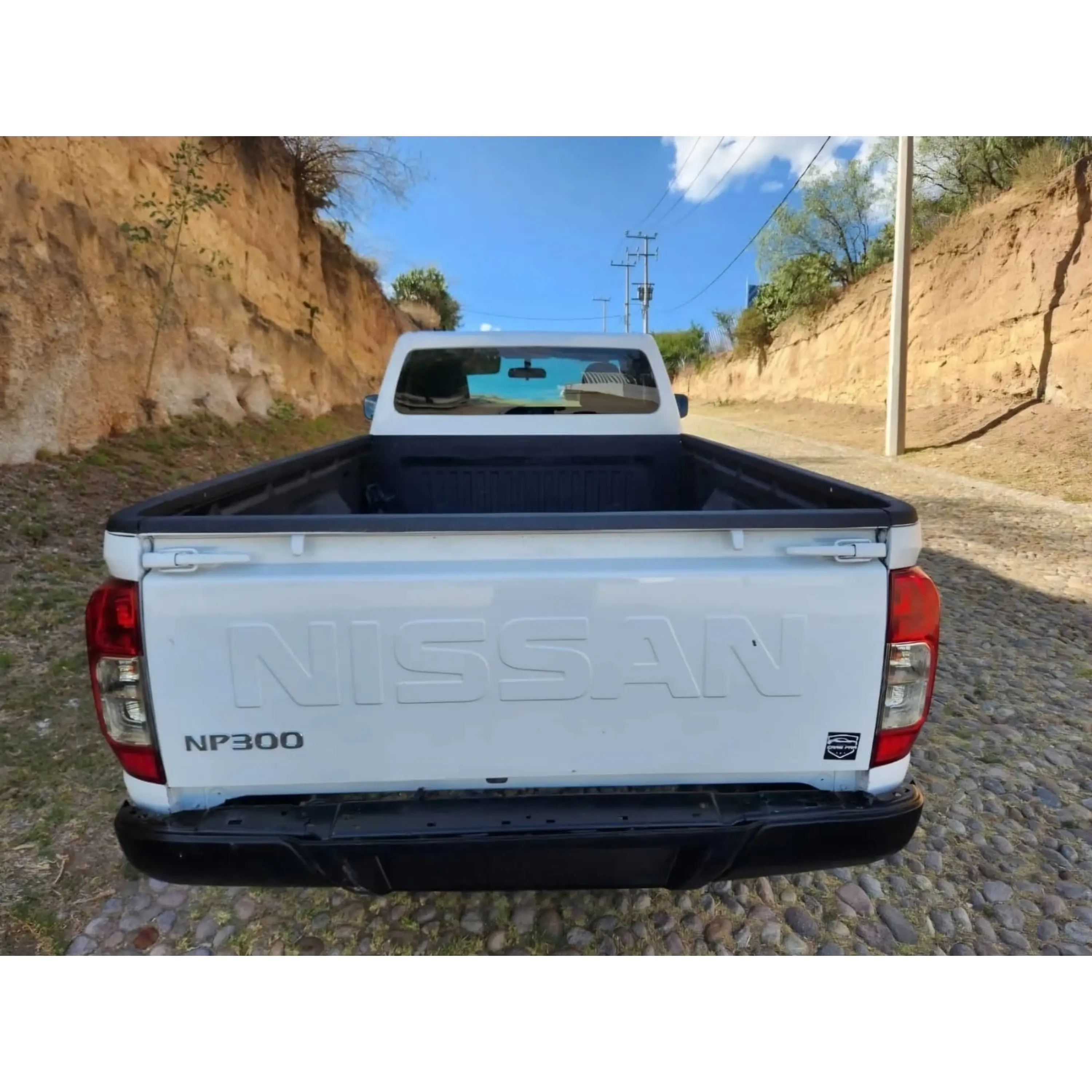 NISSAN NP300 2.5 PICK UP DH PACK MT 2017 5