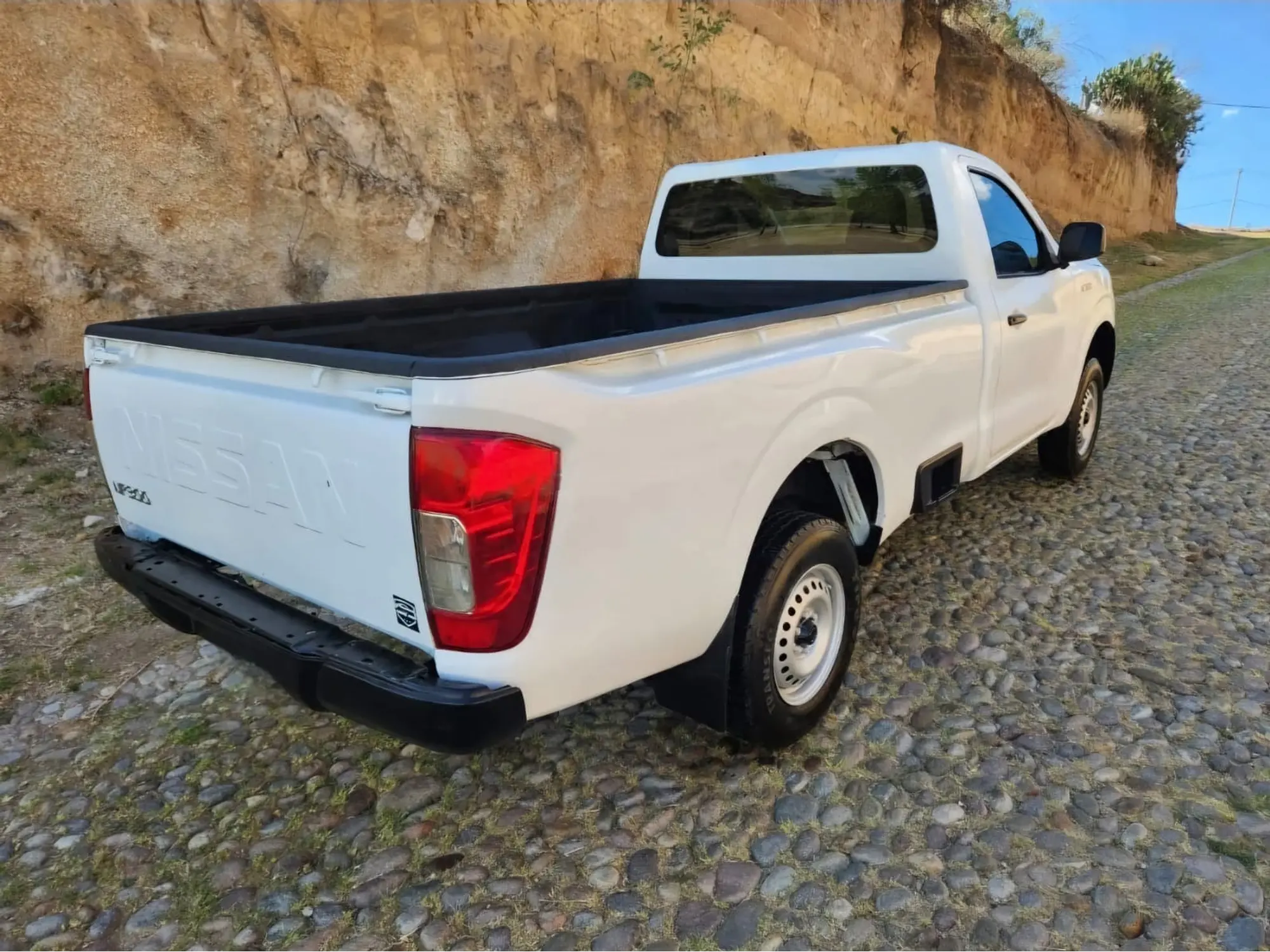 NISSAN NP300 2.5 PICK UP DH PACK MT 2017 7