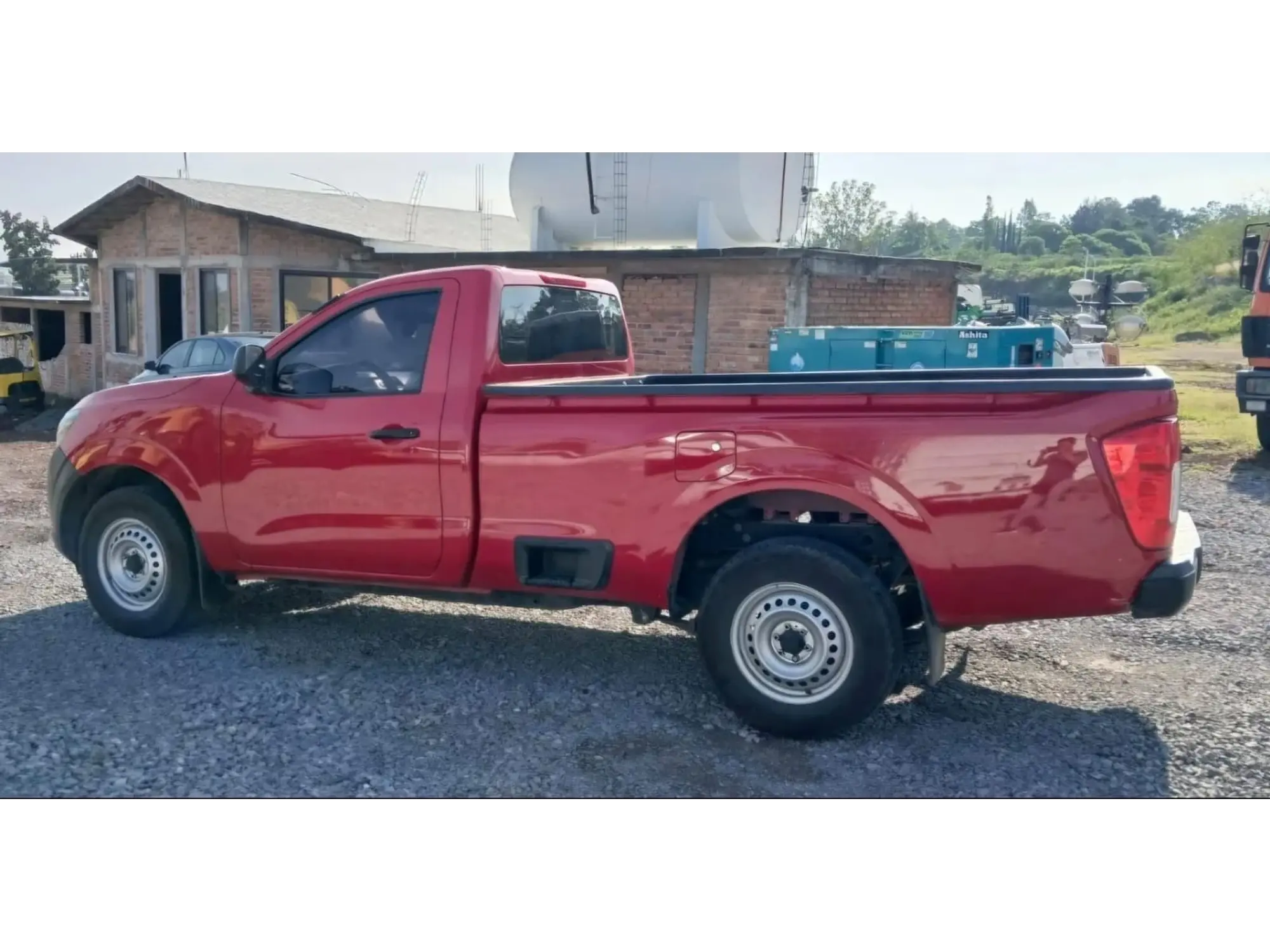 NISSAN NP300 2.5 PICK UP DH AA PACK SEG MT 2017 5