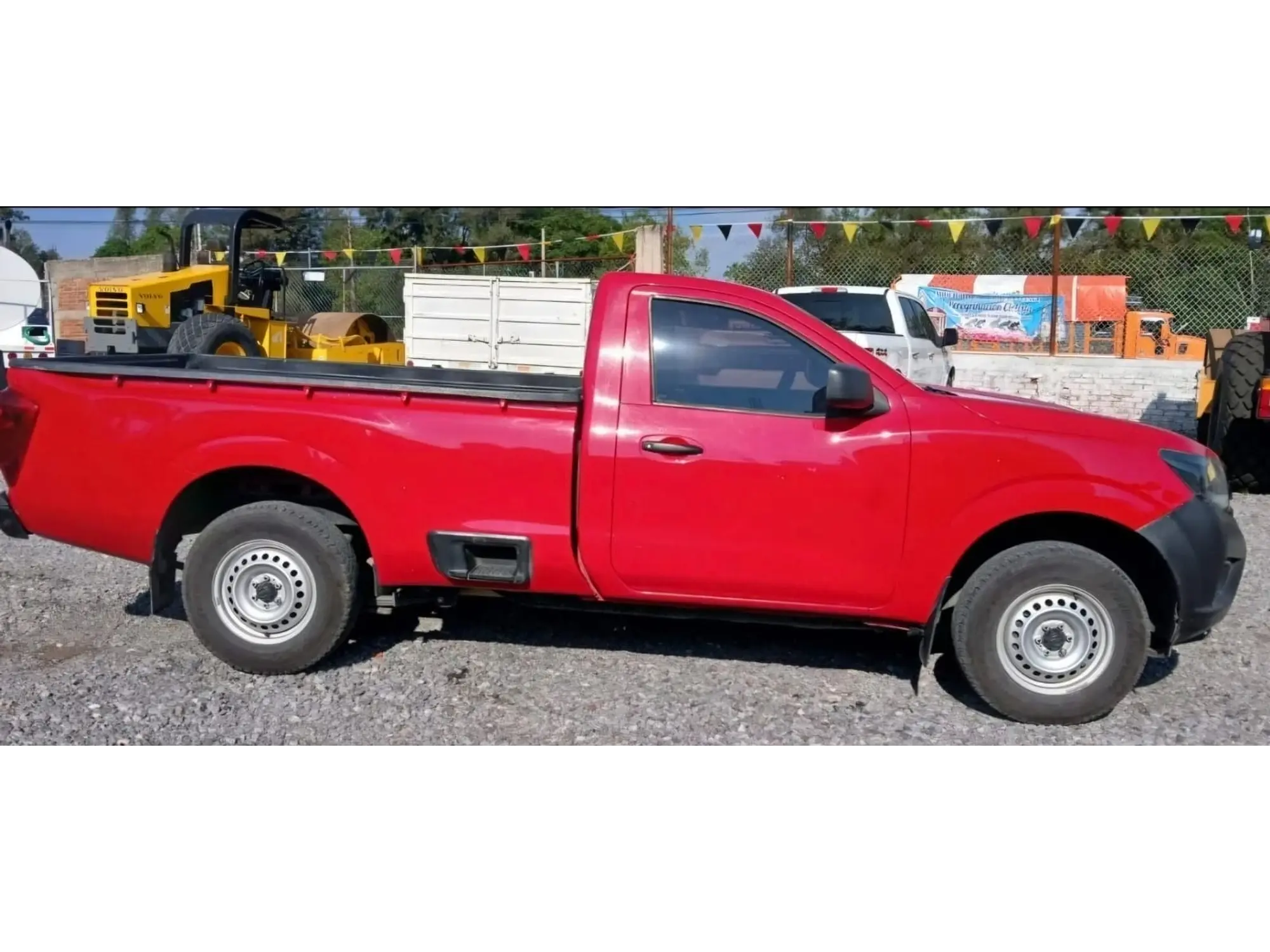 NISSAN NP300 2.5 PICK UP DH AA PACK SEG MT 2017 2