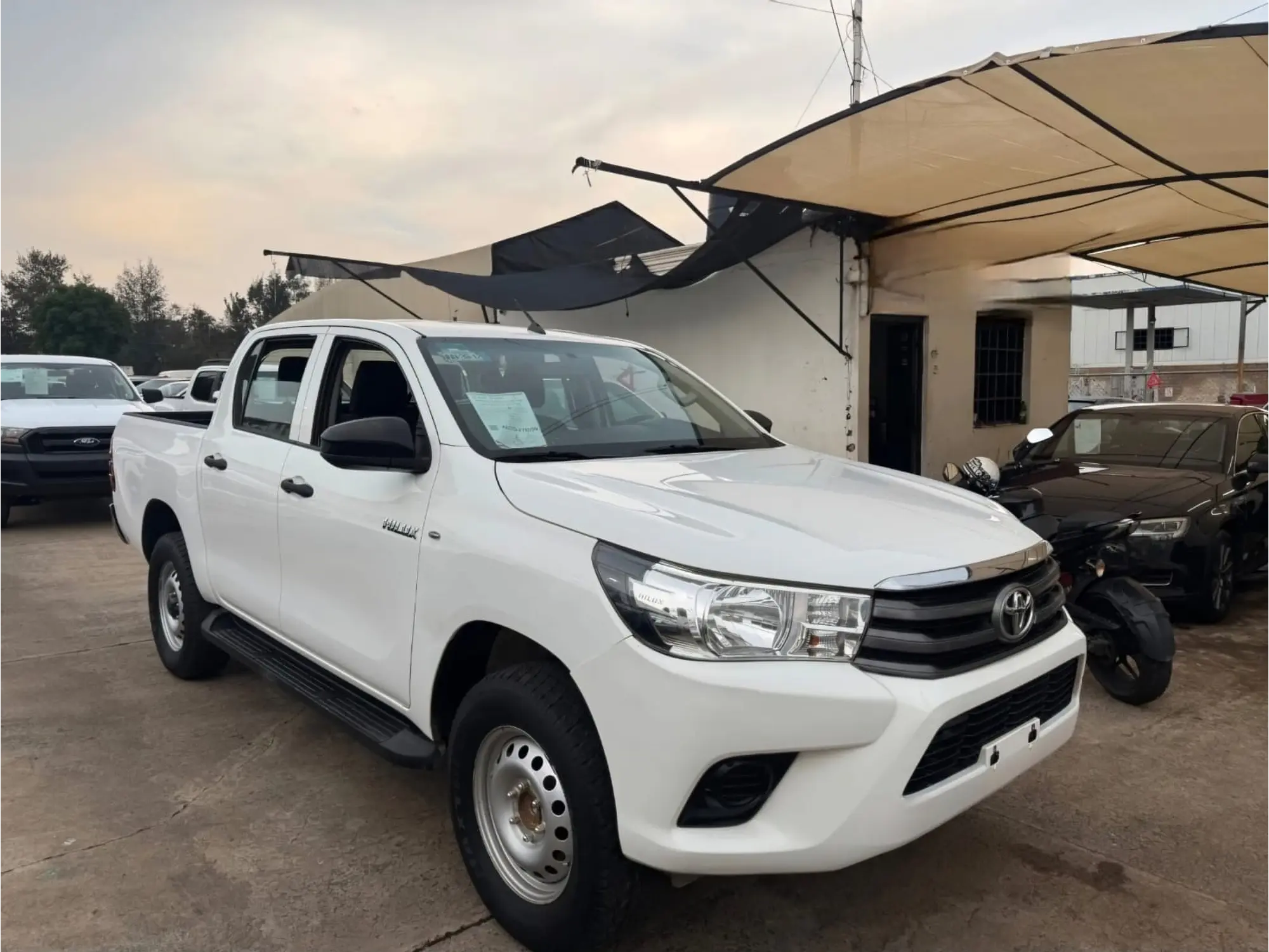 TOYOTA HILUX 2.7 CABINA DOBLE SR MT 2019 1