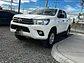 TOYOTA HILUX 2.7 CABINA DOBLE BASE MT 2020 - Miniatura 2