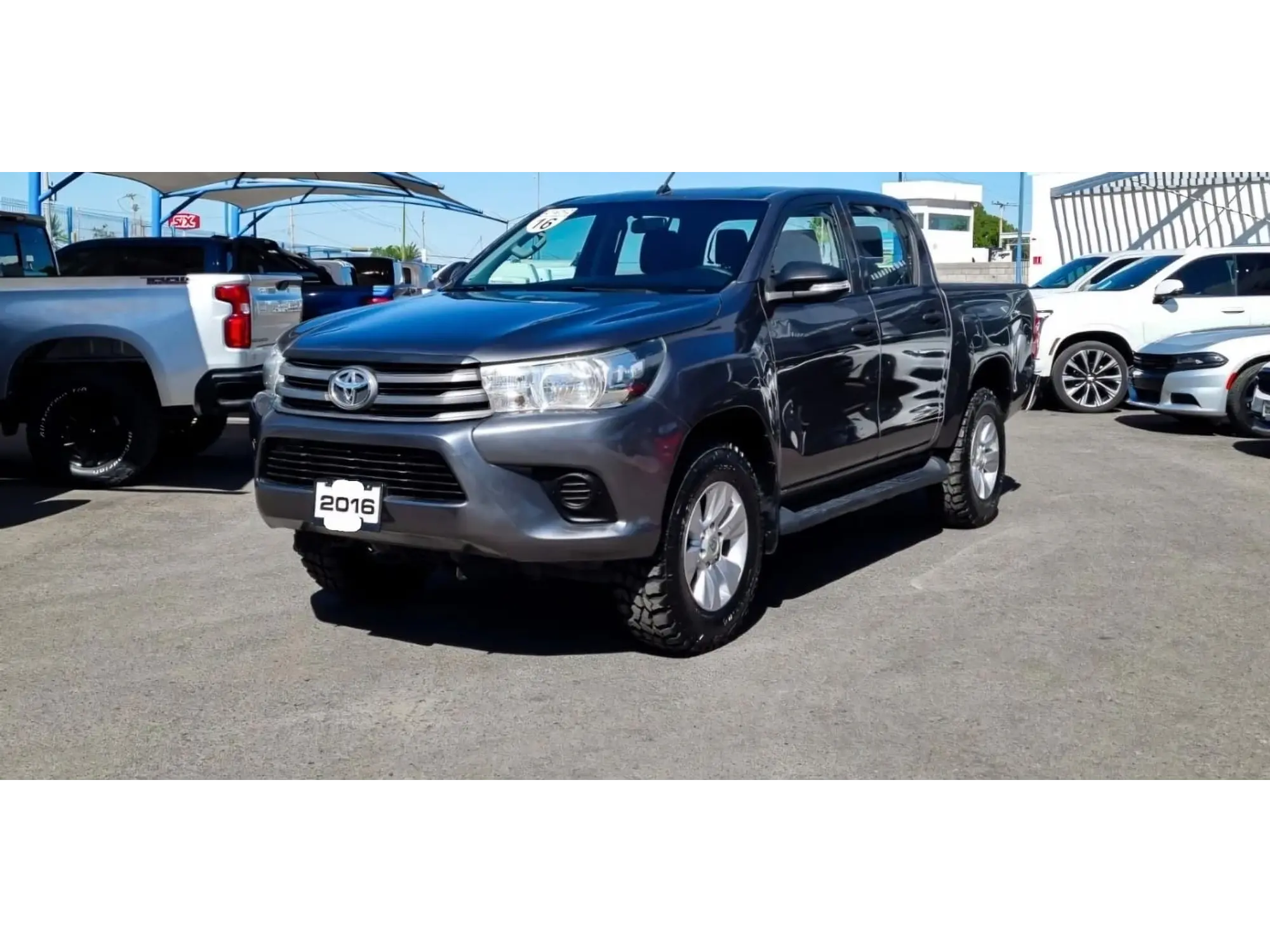 TOYOTA HILUX 2.7 CABINA DOBLE SR MT 2016 1