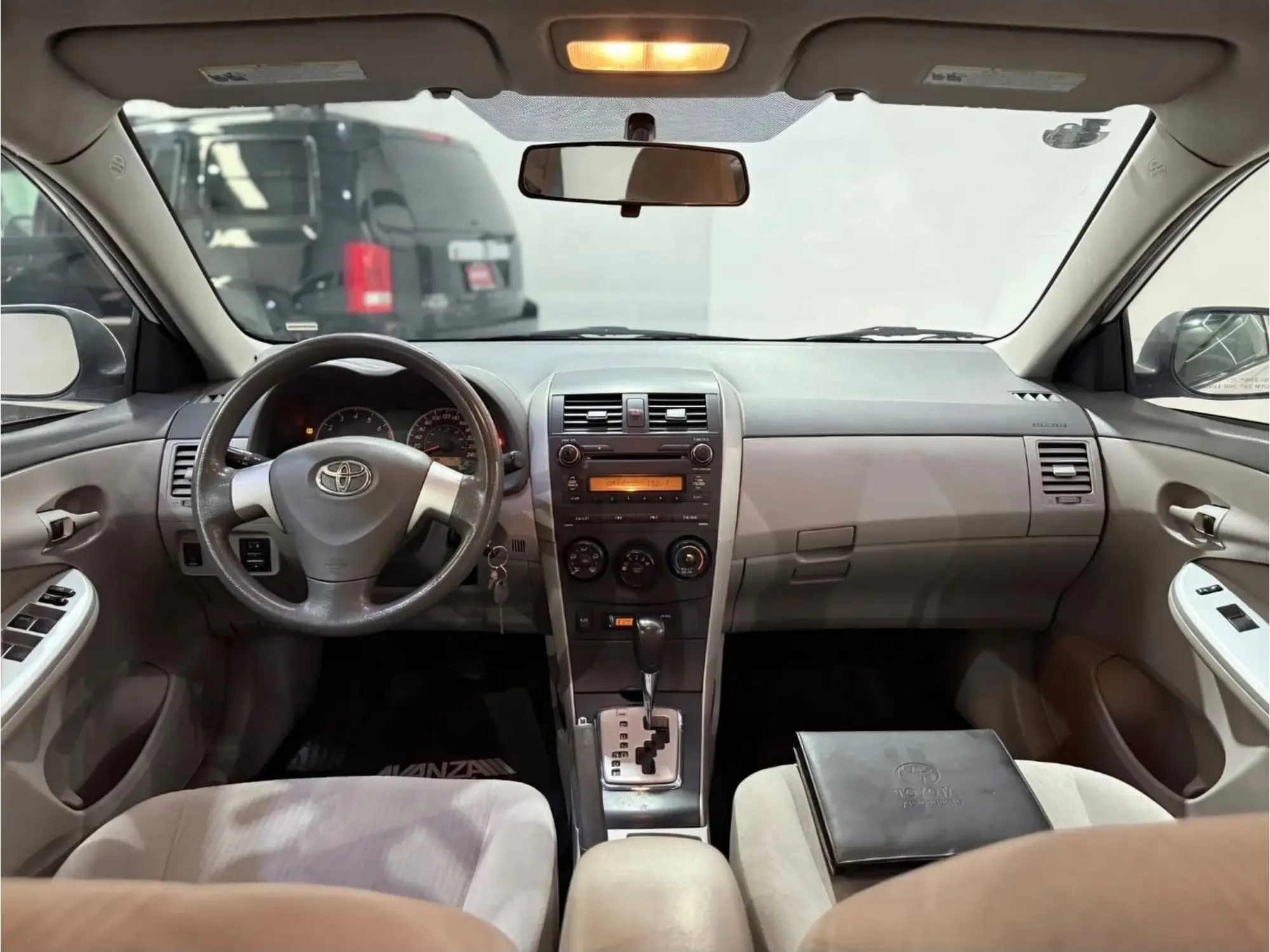 TOYOTA COROLLA 1.8 LE AT 2010 10