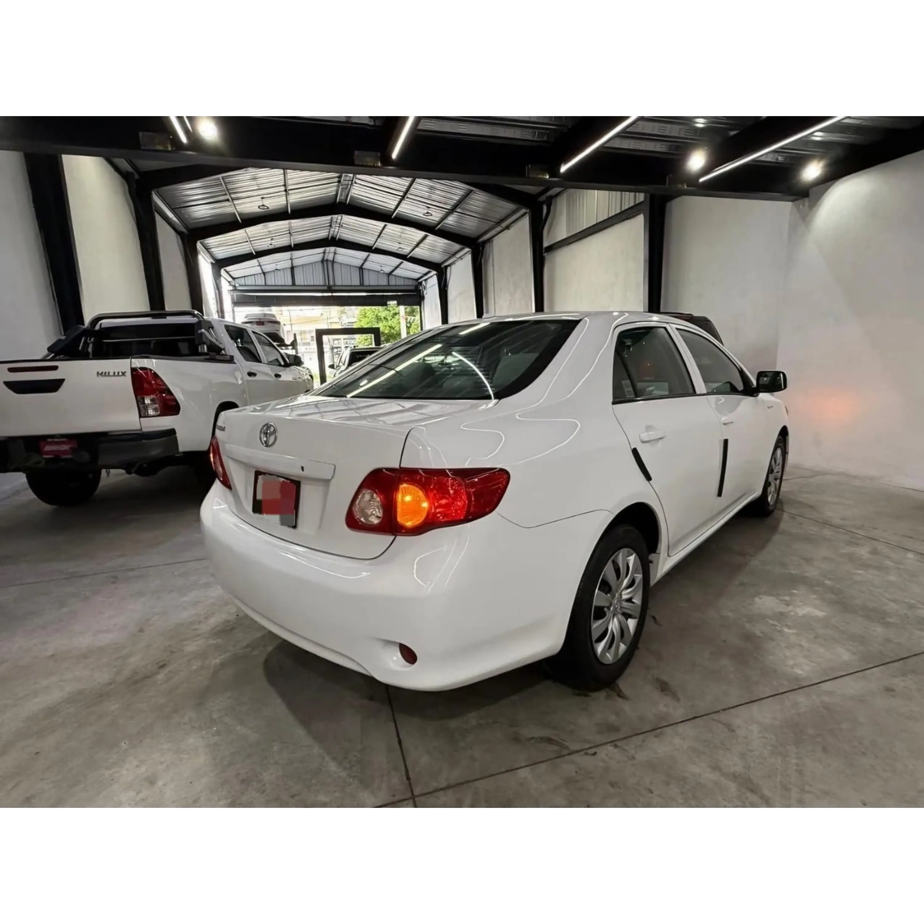 TOYOTA COROLLA 1.8 LE AT 2010 6