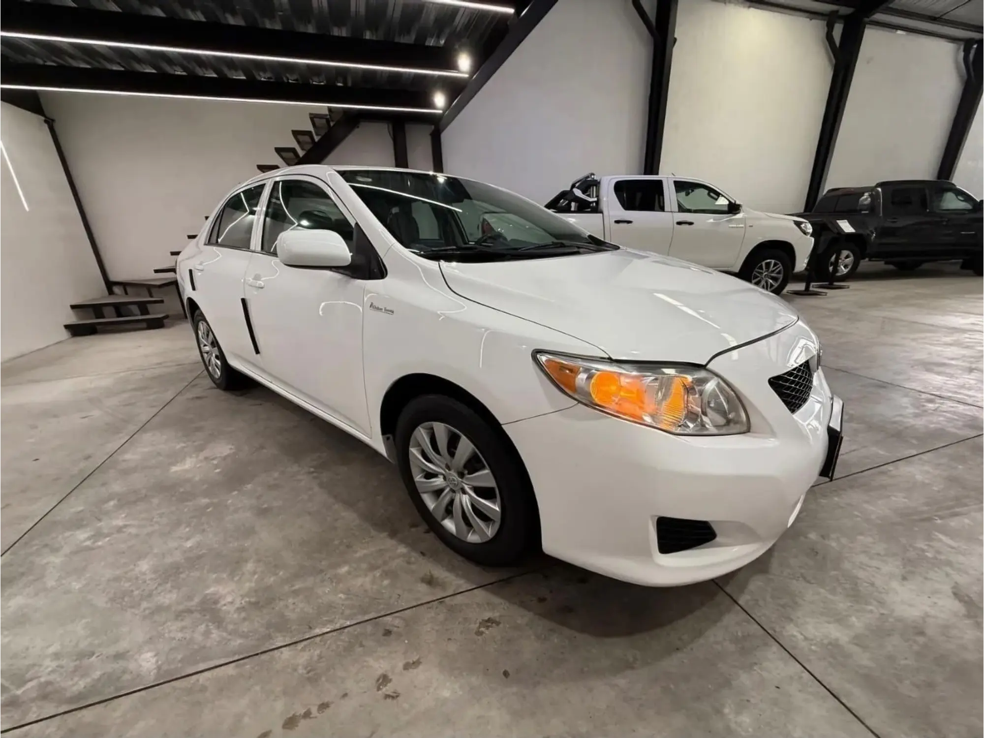 TOYOTA COROLLA 1.8 LE AT 2010 4
