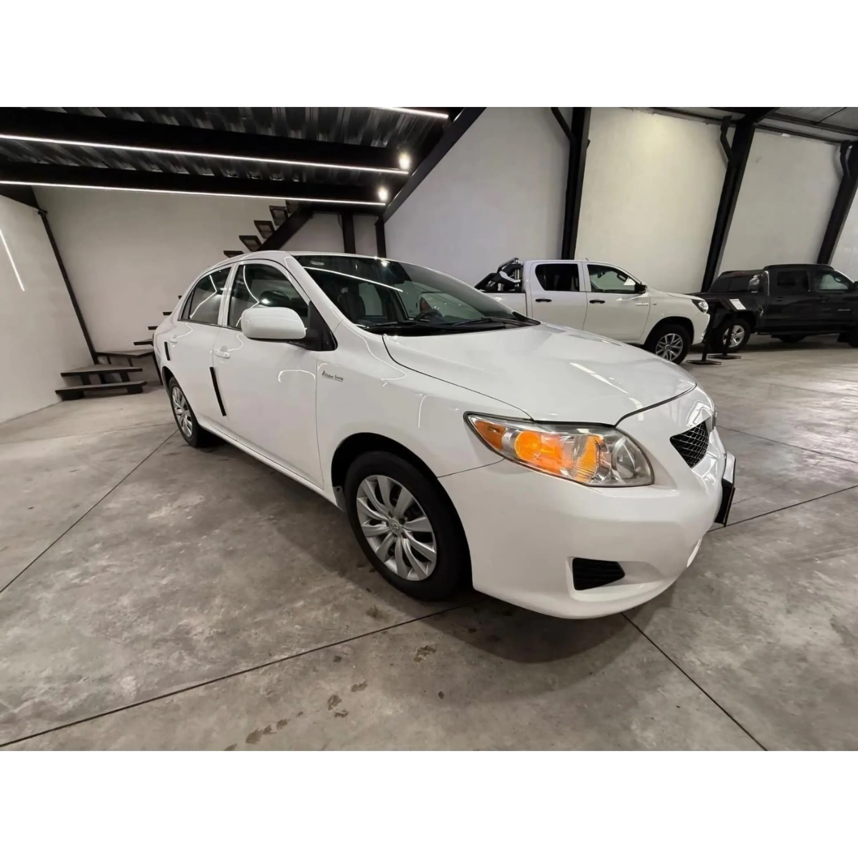 TOYOTA COROLLA 1.8 LE AT 2010 4