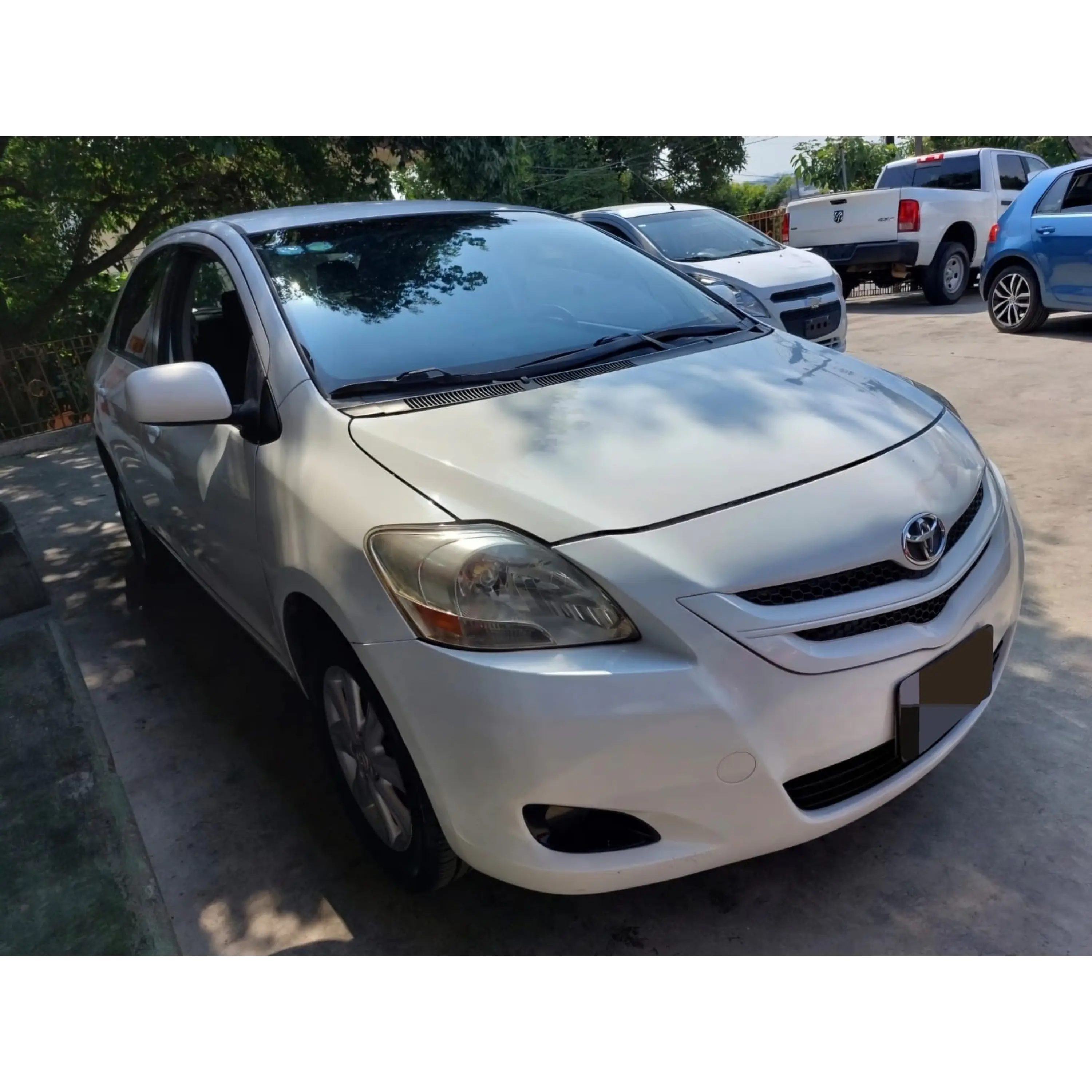 TOYOTA YARIS 1.5 PREMIUM AT 2012 3