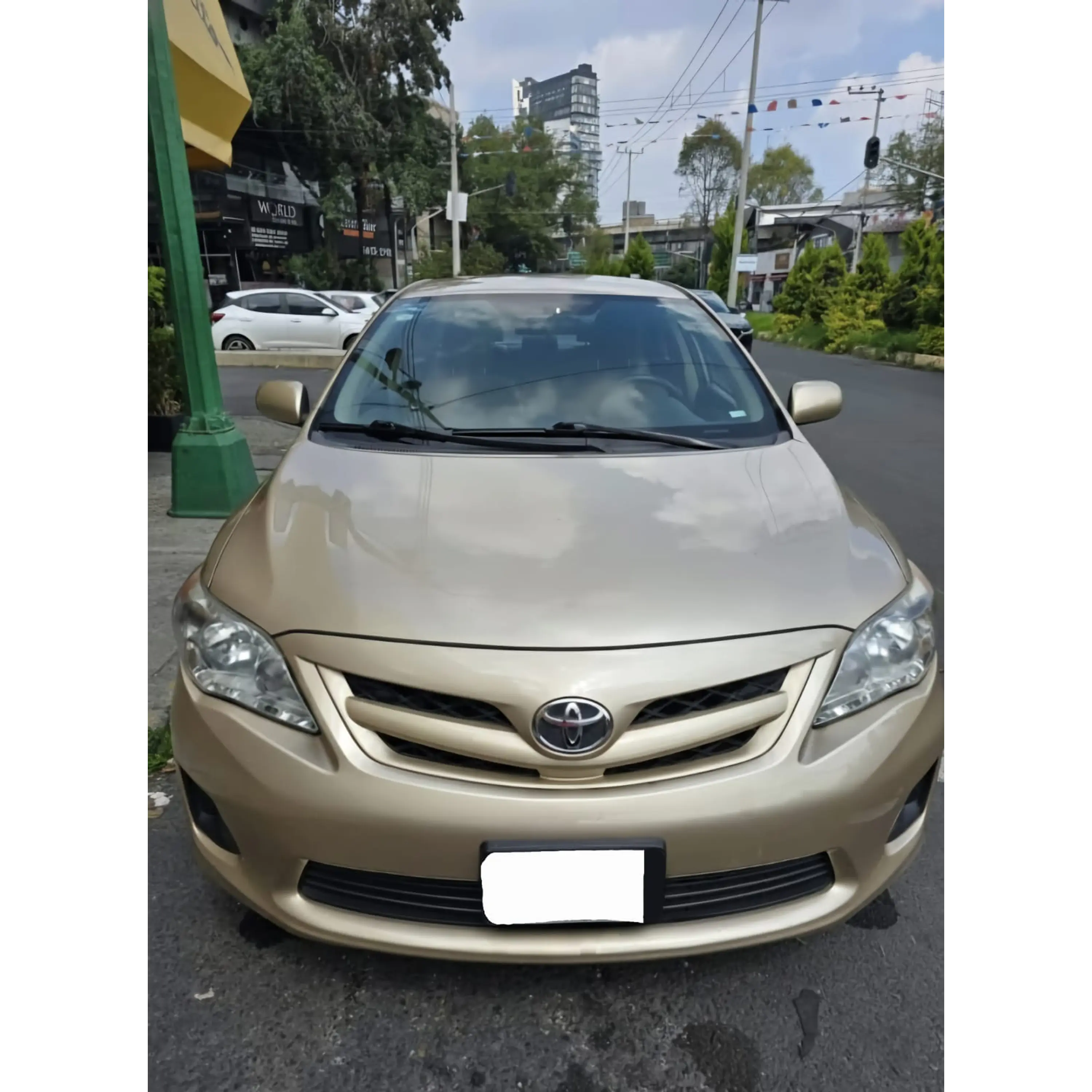 TOYOTA COROLLA 1.8 LE AT 2013 2
