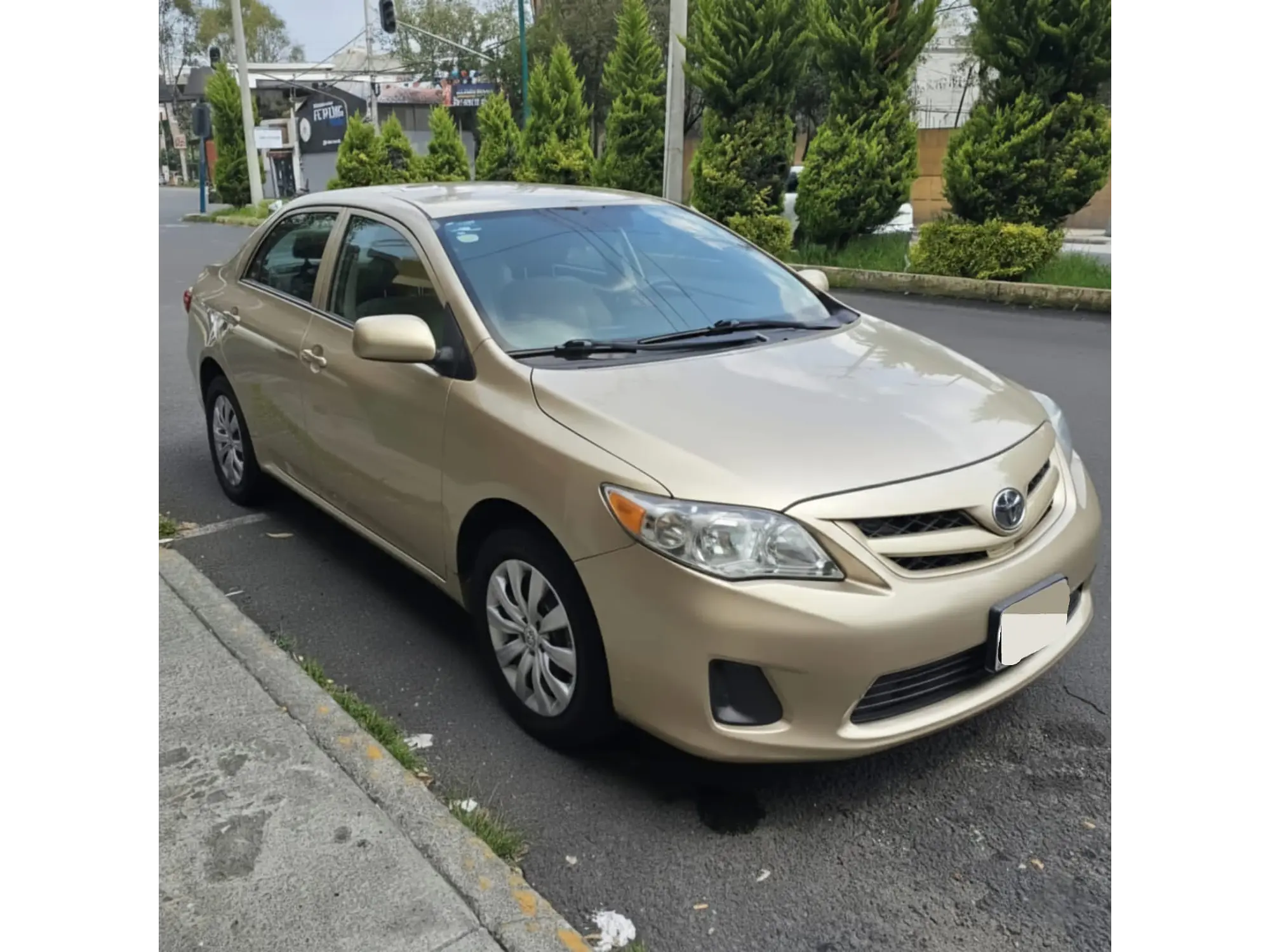 TOYOTA COROLLA 1.8 LE AT 2013 1