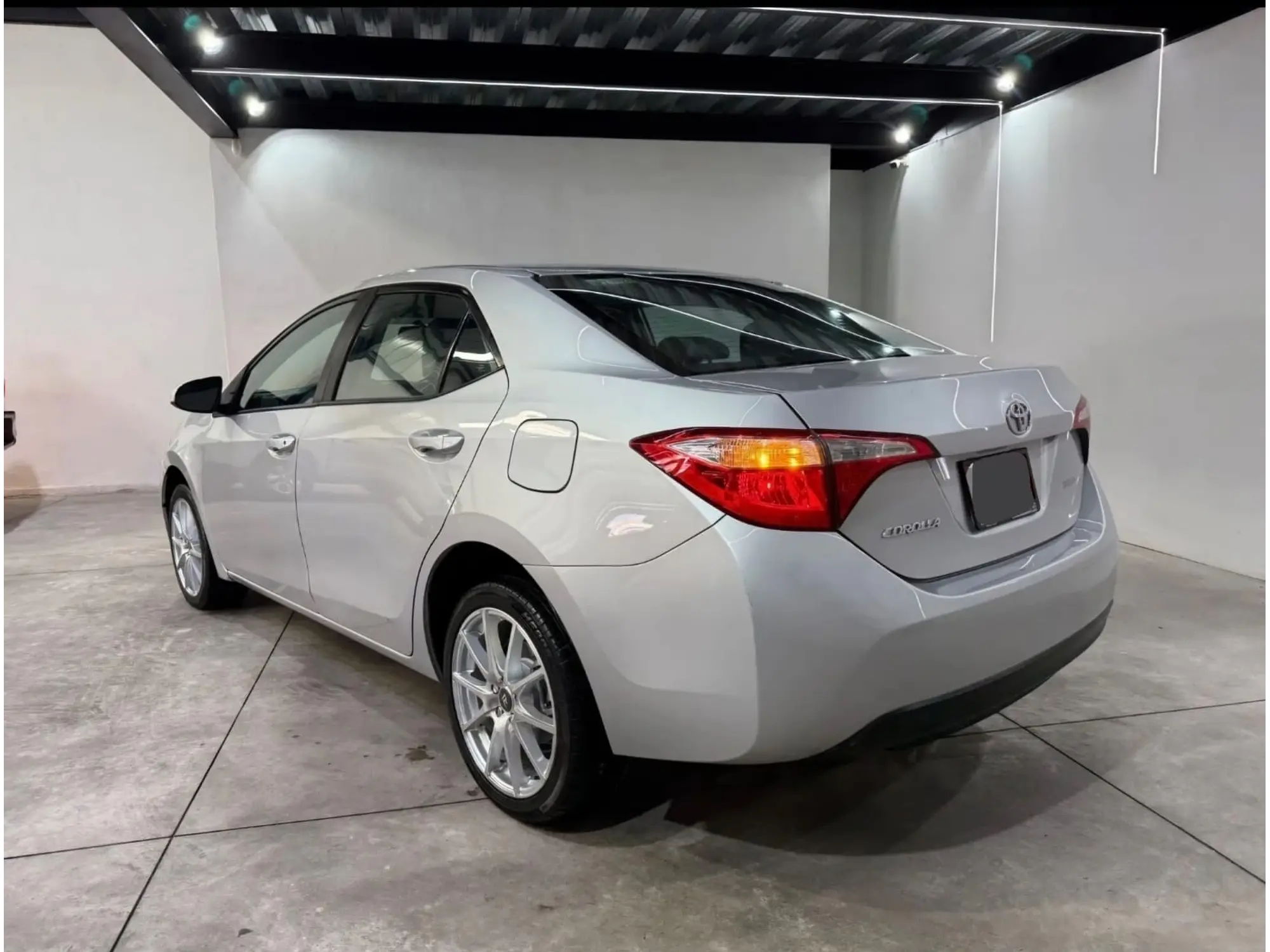 TOYOTA COROLLA 1.8 LE AT 2014 6