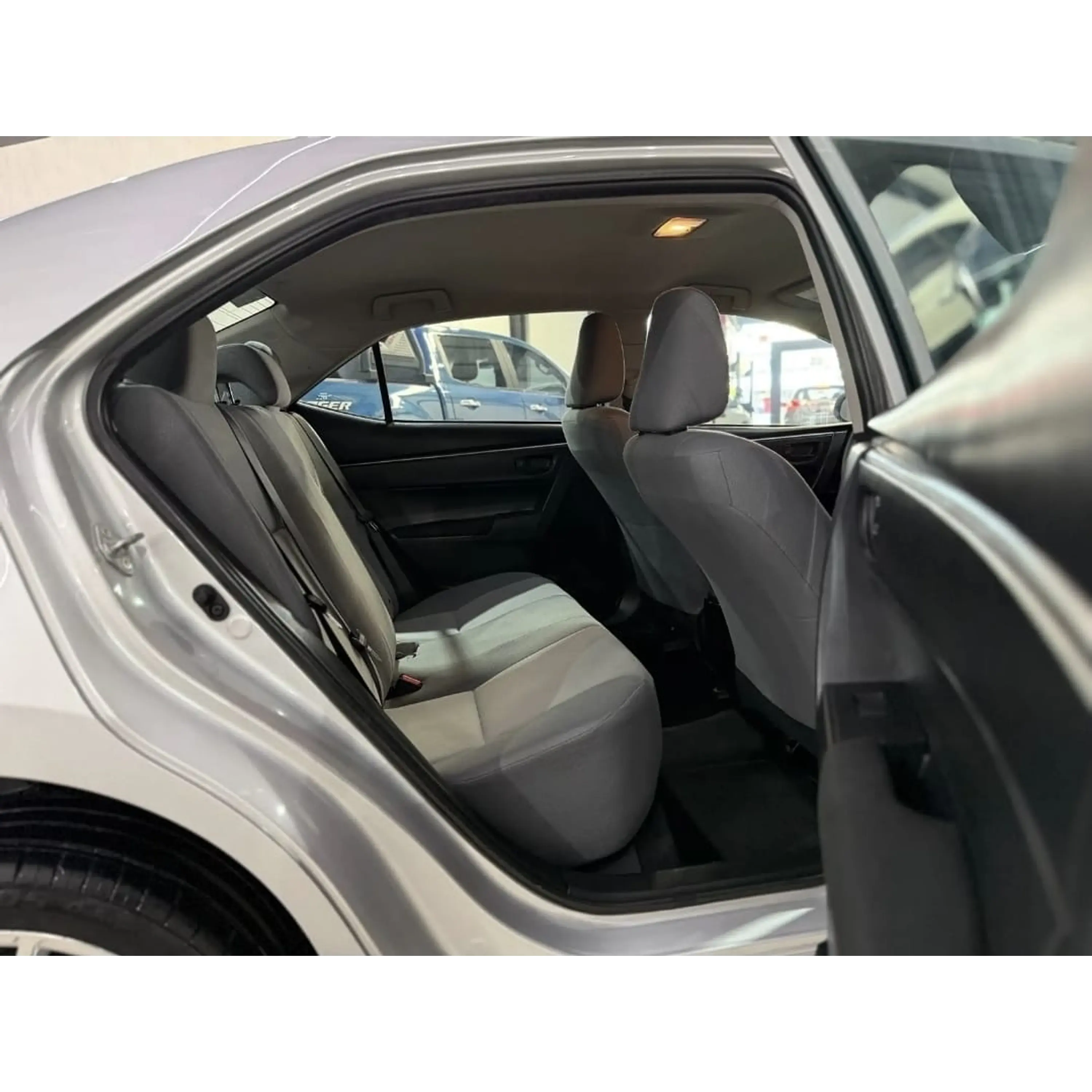 TOYOTA COROLLA 1.8 LE AT 2014 11