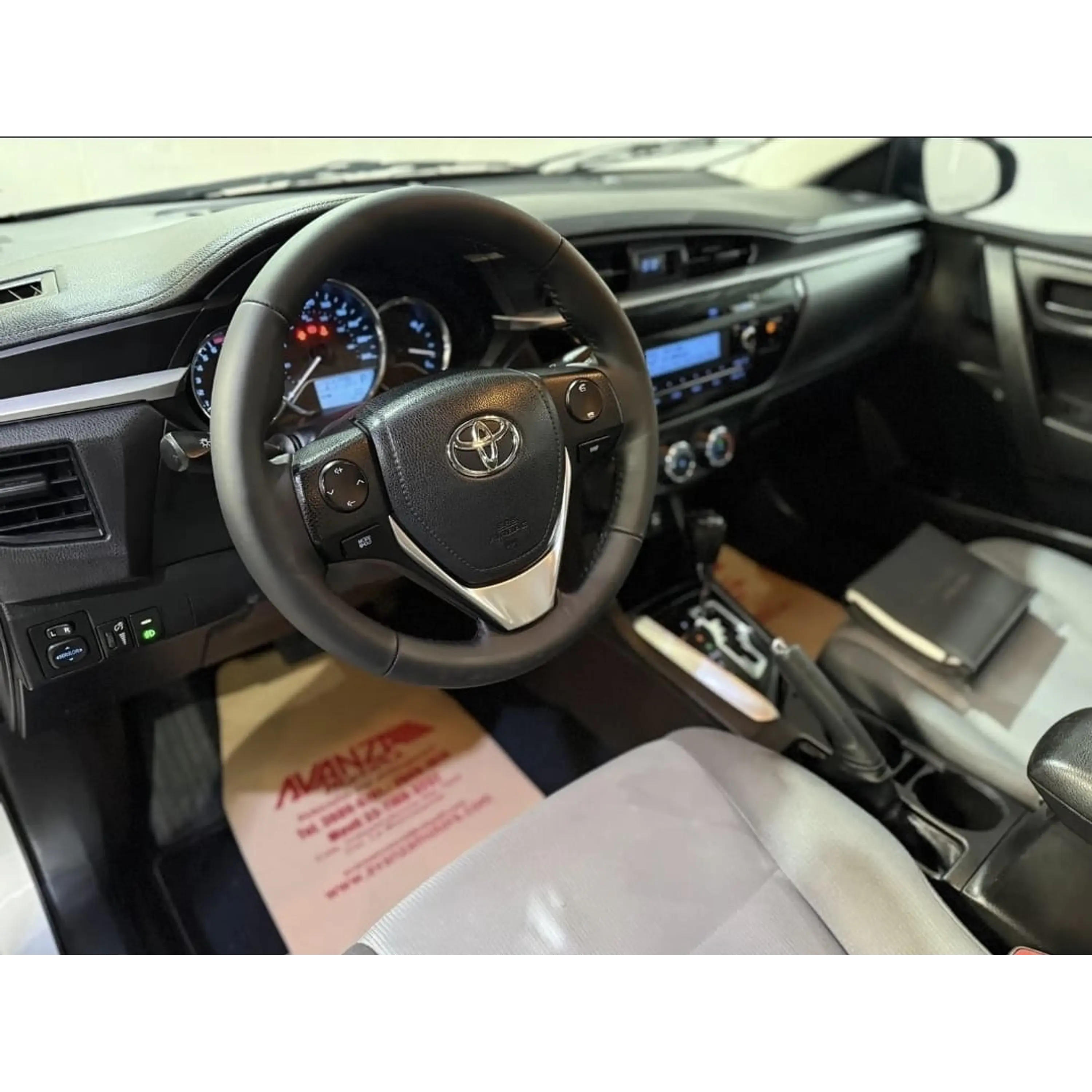 TOYOTA COROLLA 1.8 LE AT 2014 9