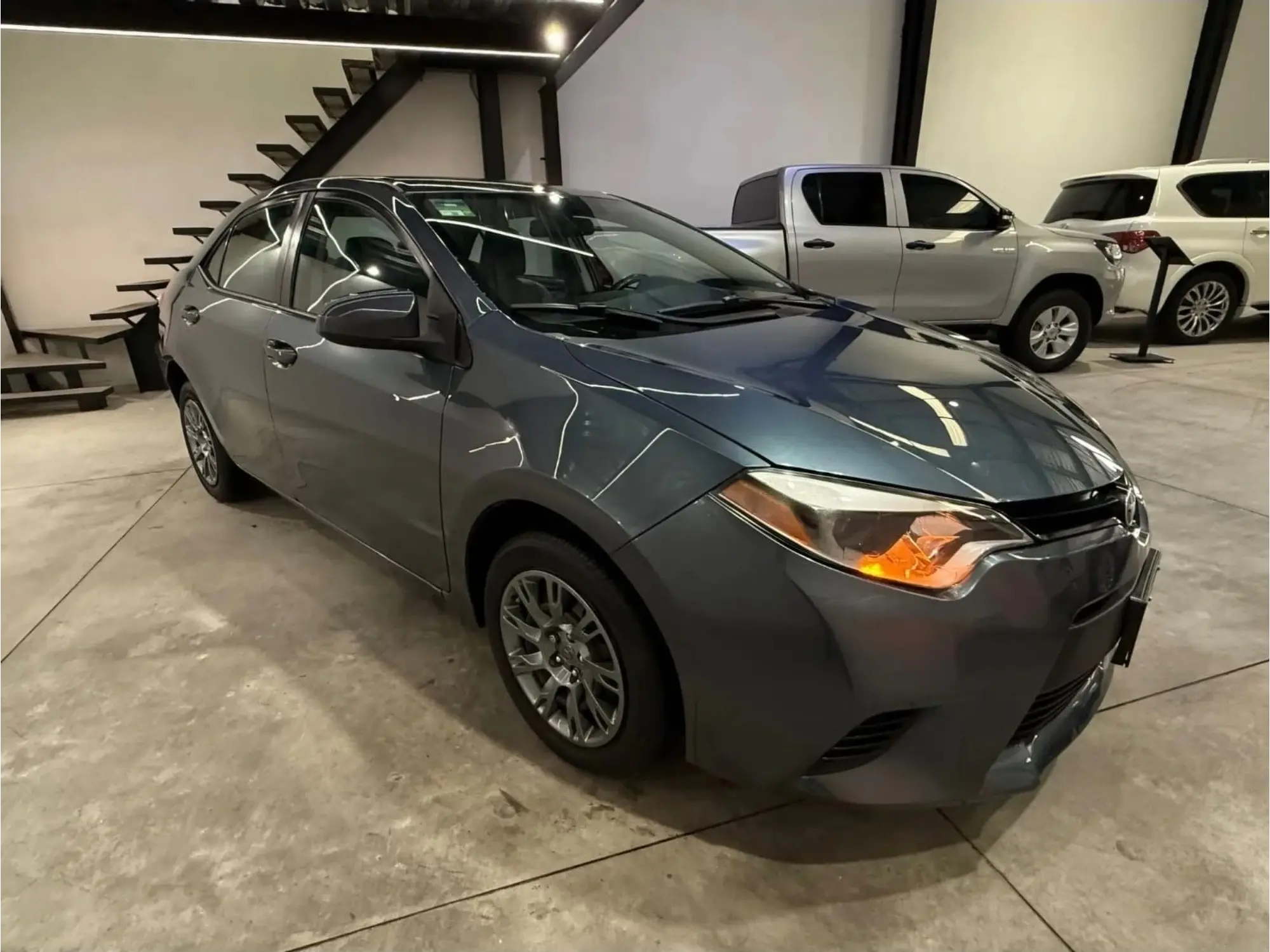 TOYOTA COROLLA 1.8 BASE AT 2014 3
