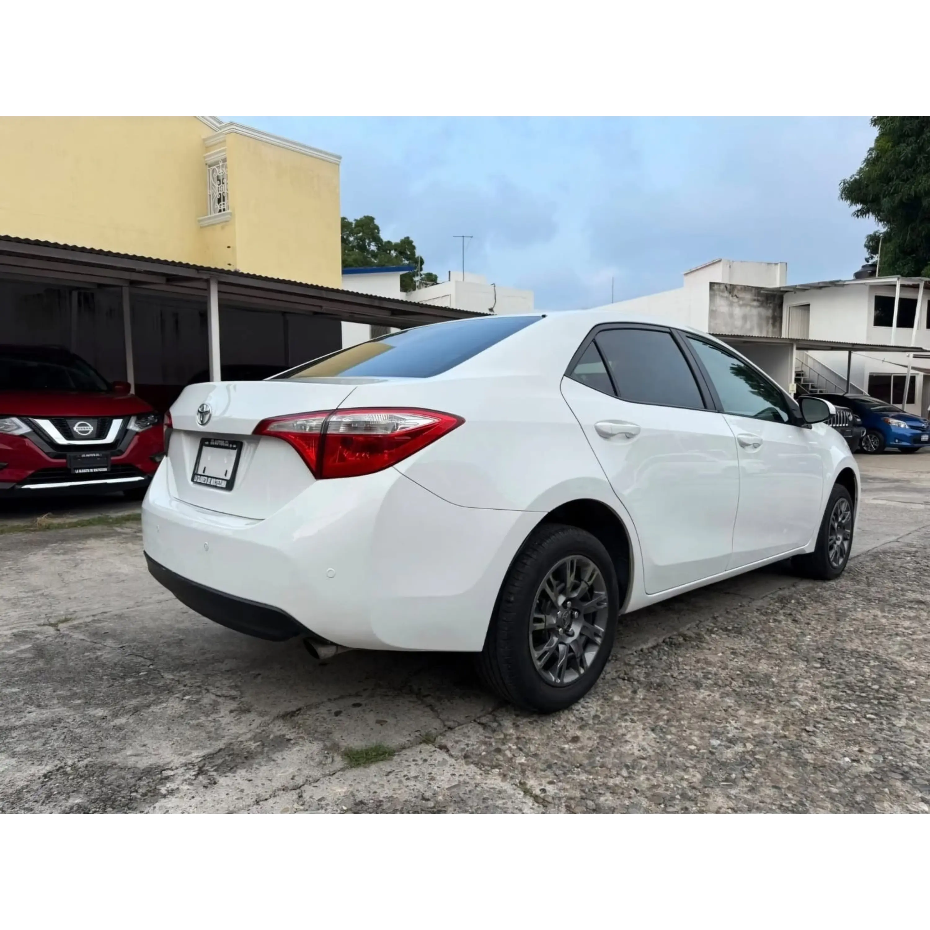 TOYOTA COROLLA 1.8 BASE MT 2014 5