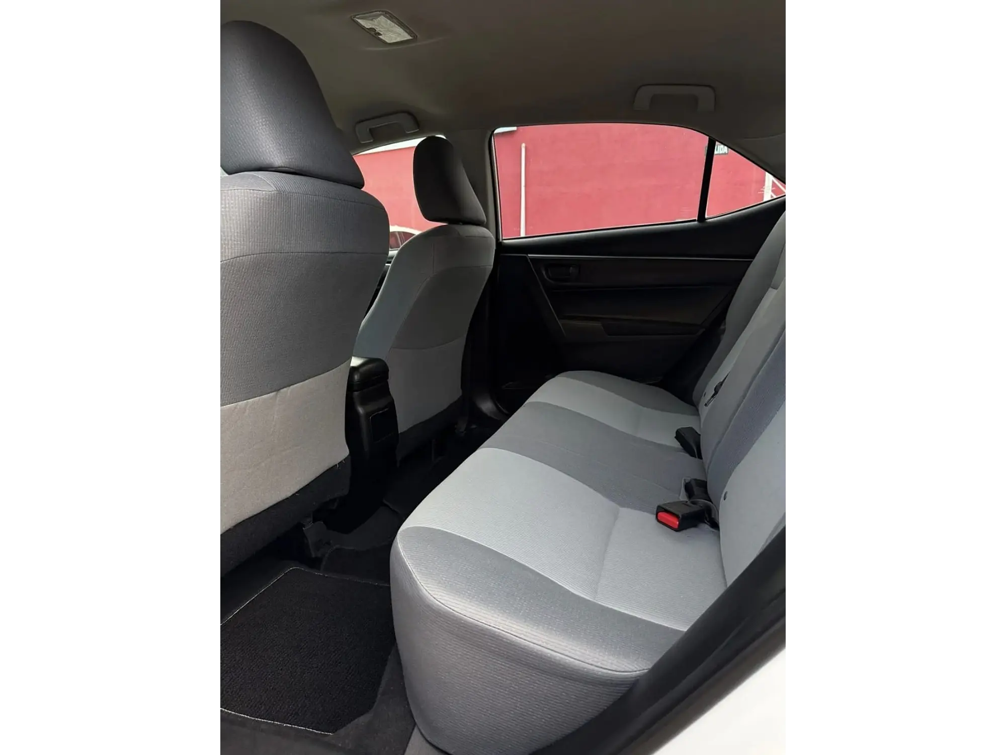 TOYOTA COROLLA 1.8 BASE MT 2014 11