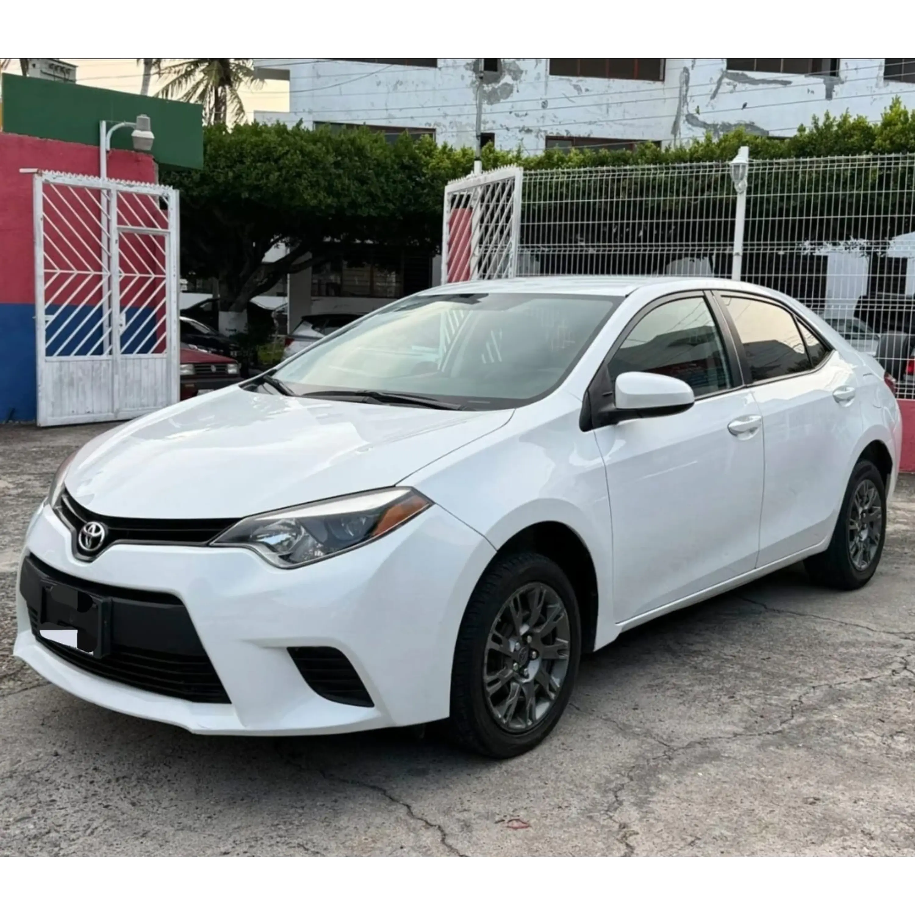 TOYOTA COROLLA 1.8 BASE MT 2014 1