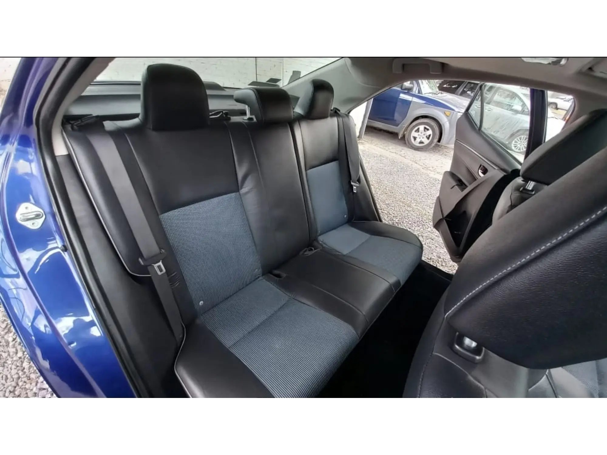 TOYOTA COROLLA 1.8 S AT 2015 12