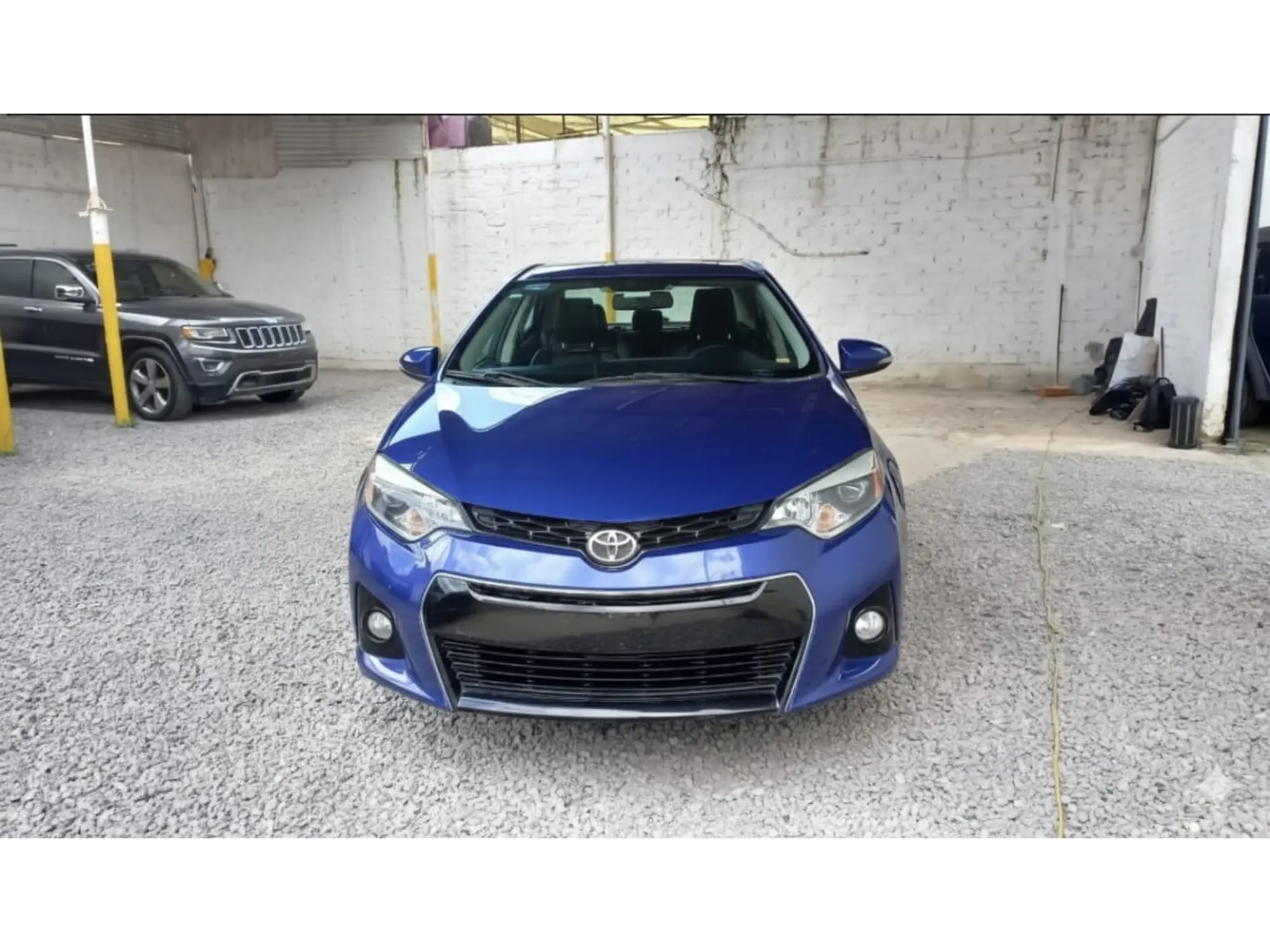 TOYOTA COROLLA 1.8 S AT 2015 2