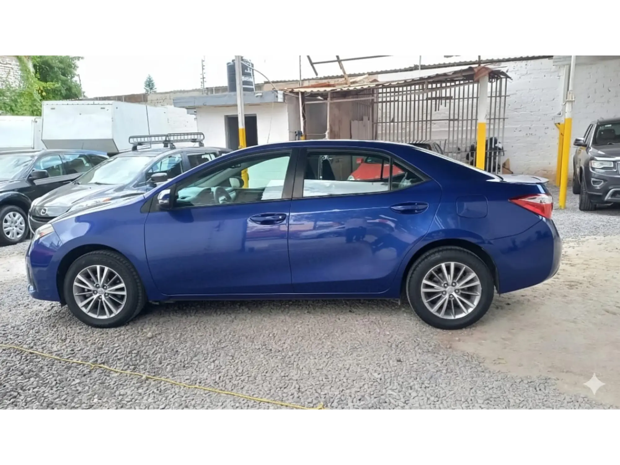 TOYOTA COROLLA 1.8 S AT 2015 8