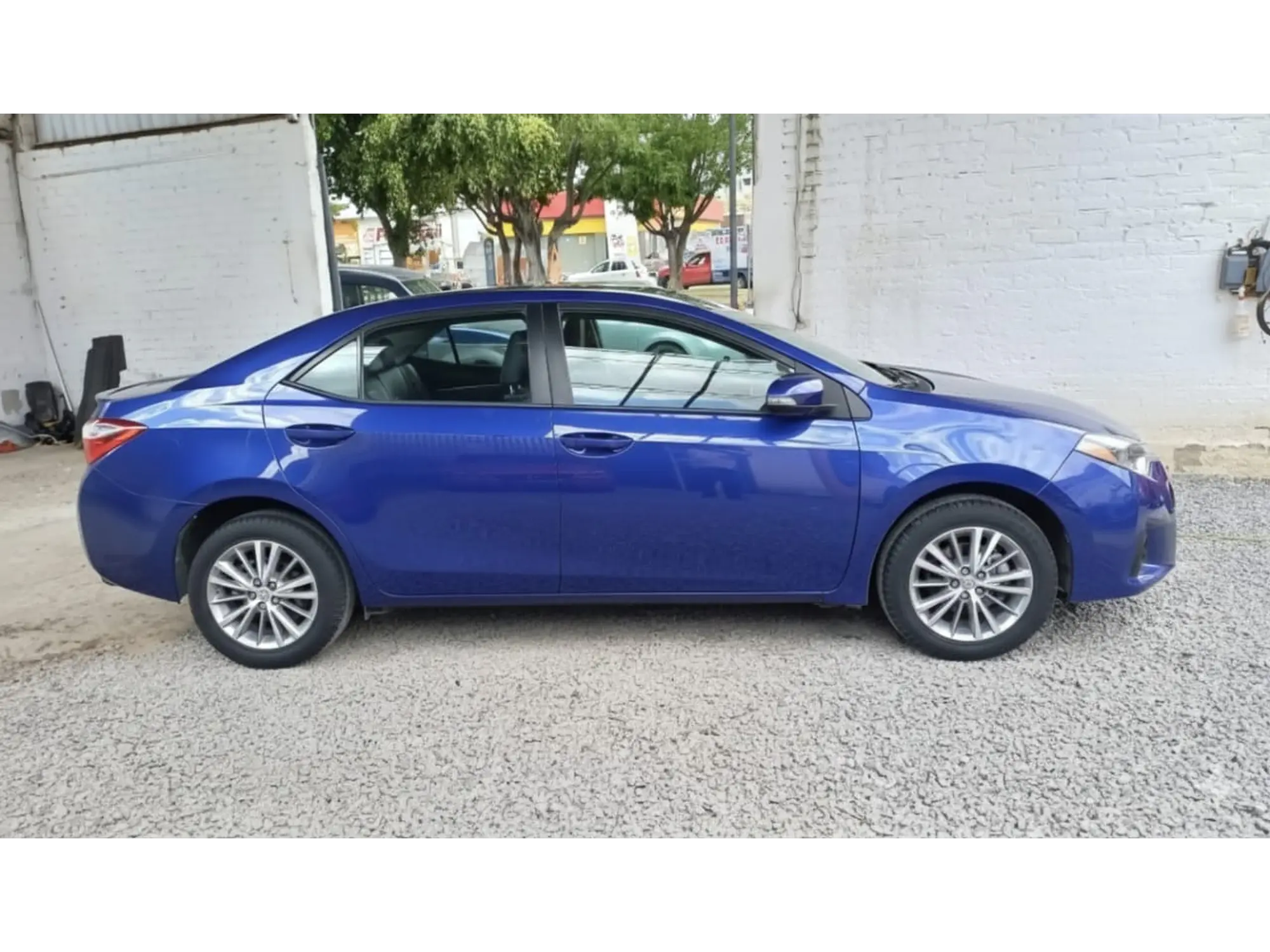 TOYOTA COROLLA 1.8 S AT 2015 4