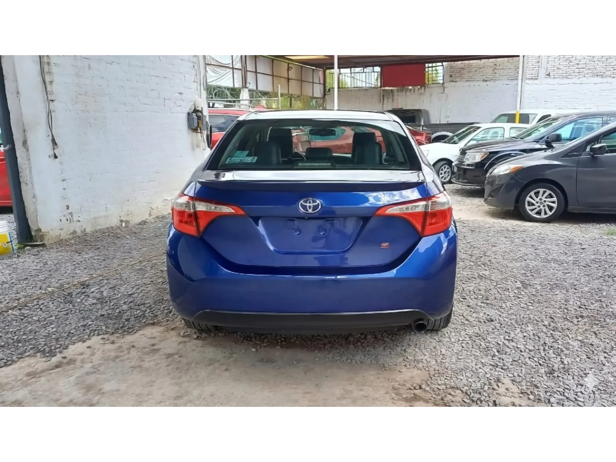 TOYOTA COROLLA 1.8 S AT 2015 6