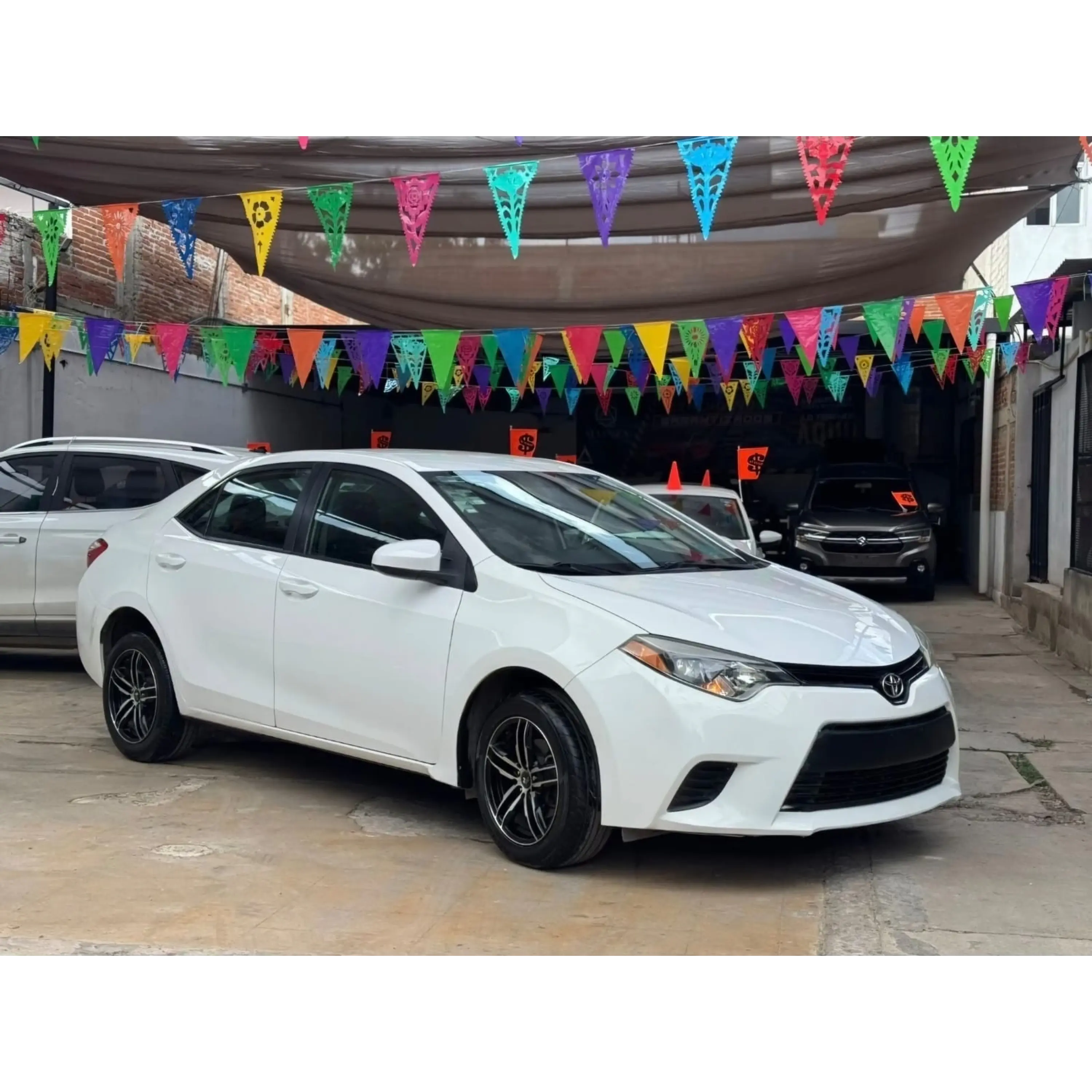 TOYOTA COROLLA 1.8 S AT 2015 1