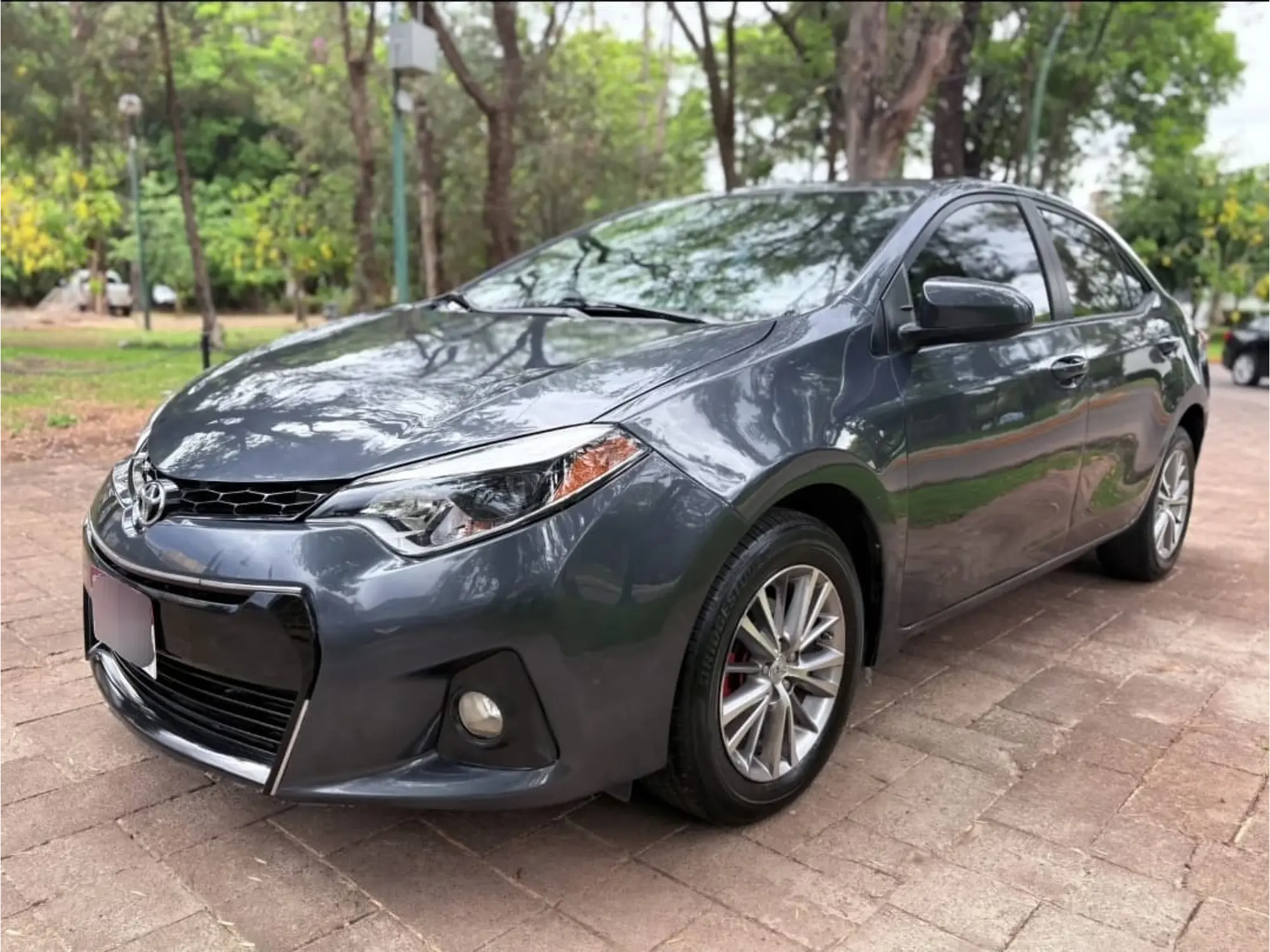 TOYOTA COROLLA 1.8 LE AT 2016 3
