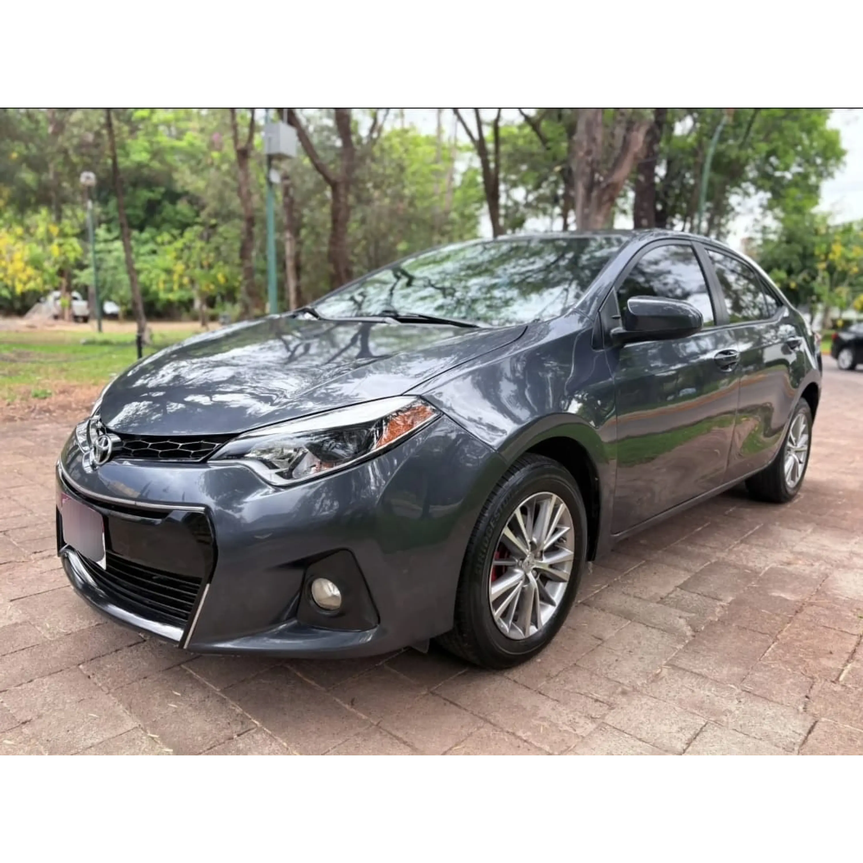 TOYOTA COROLLA 1.8 LE AT 2016 3