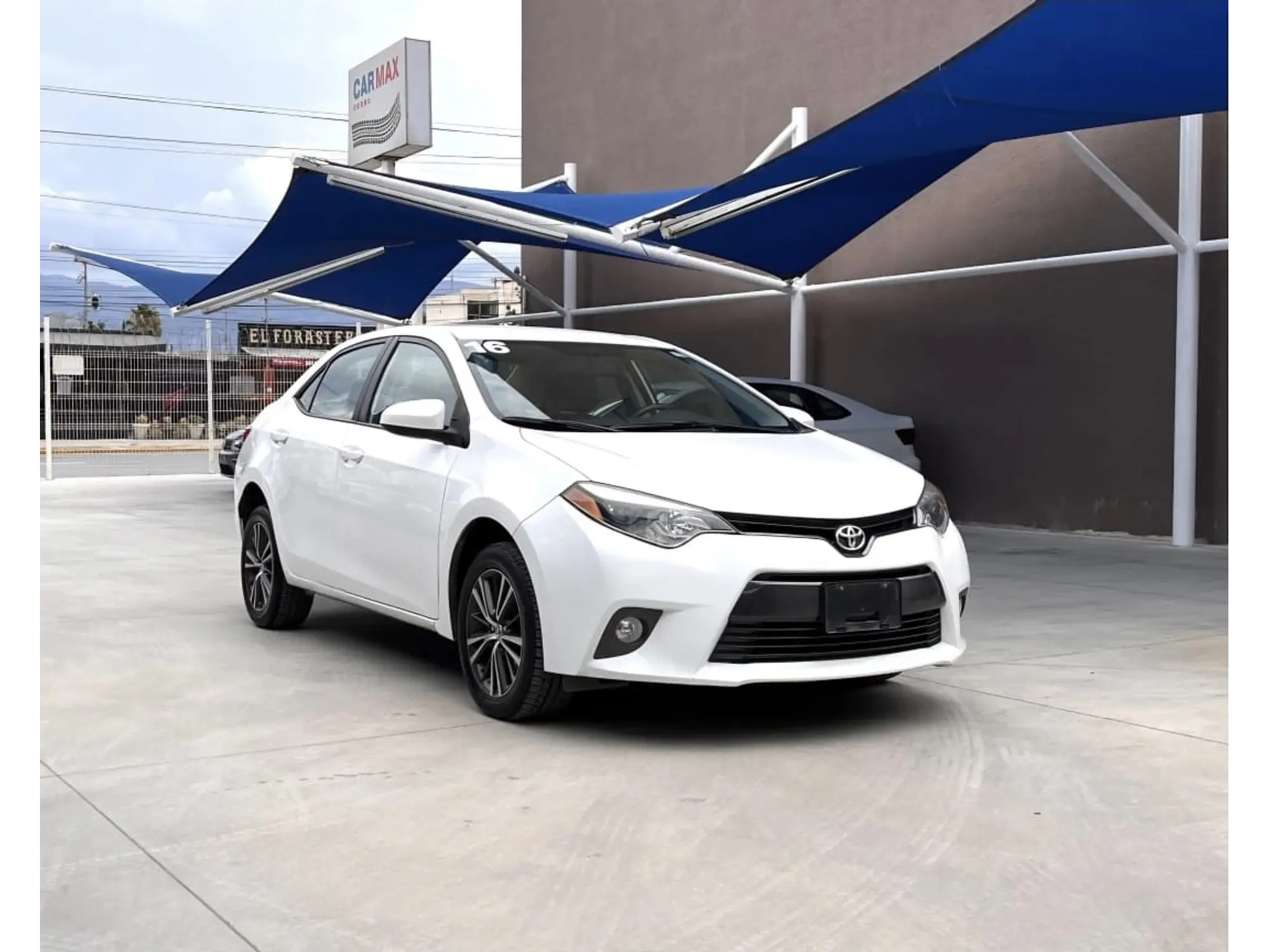 TOYOTA COROLLA 1.8 LE AT 2016 3