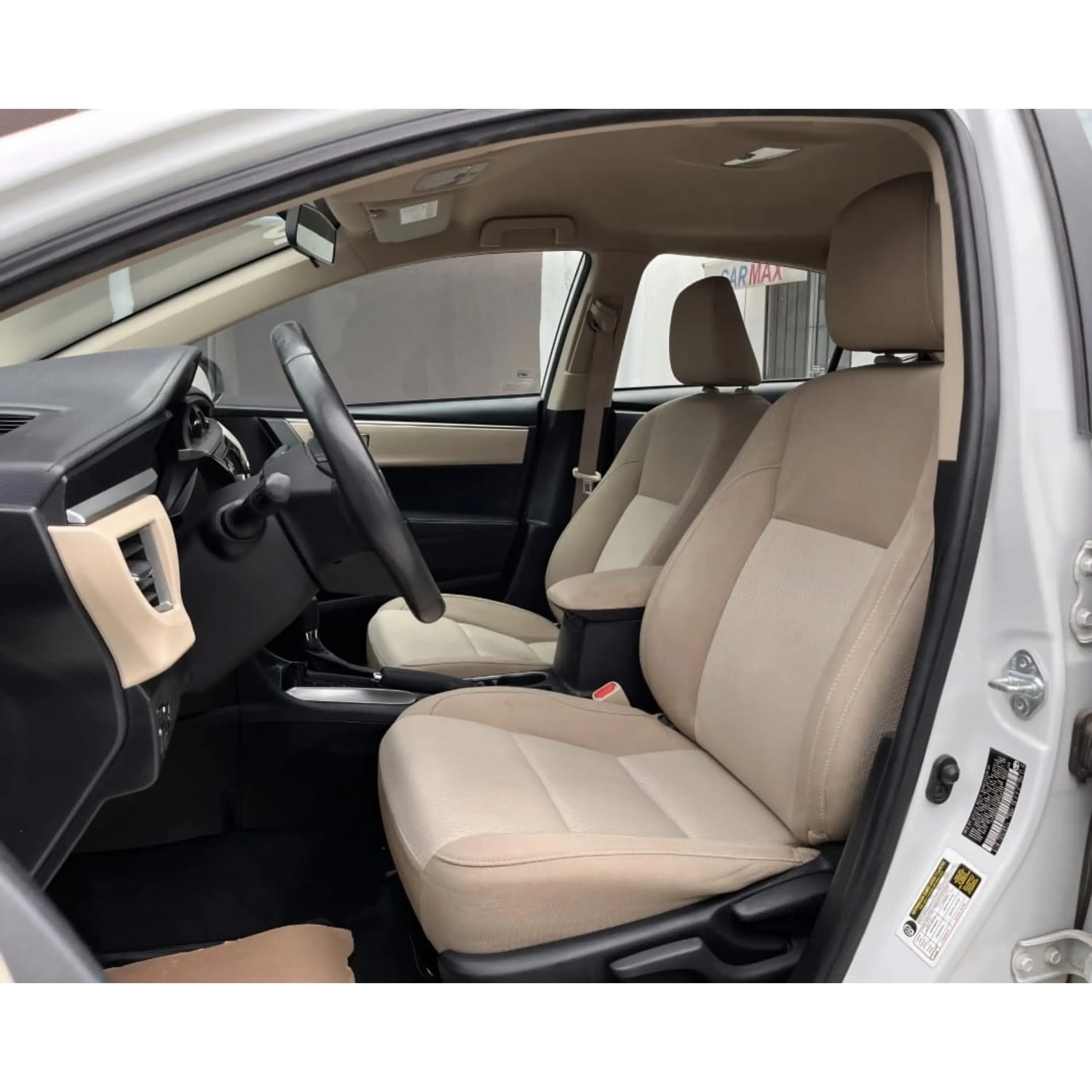 TOYOTA COROLLA 1.8 LE AT 2016 8