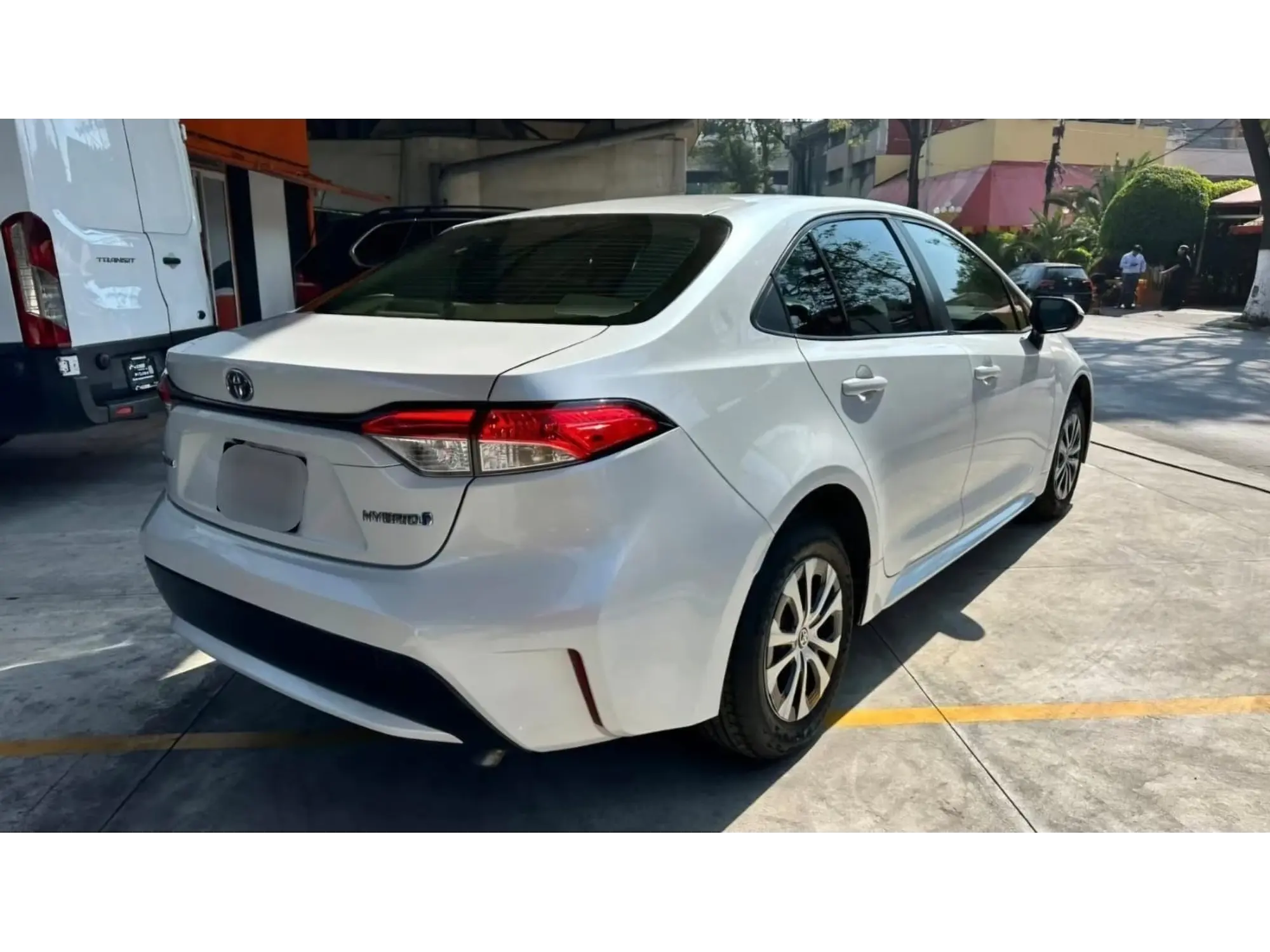 TOYOTA COROLLA 1.8 HYBRID AT 2022 5