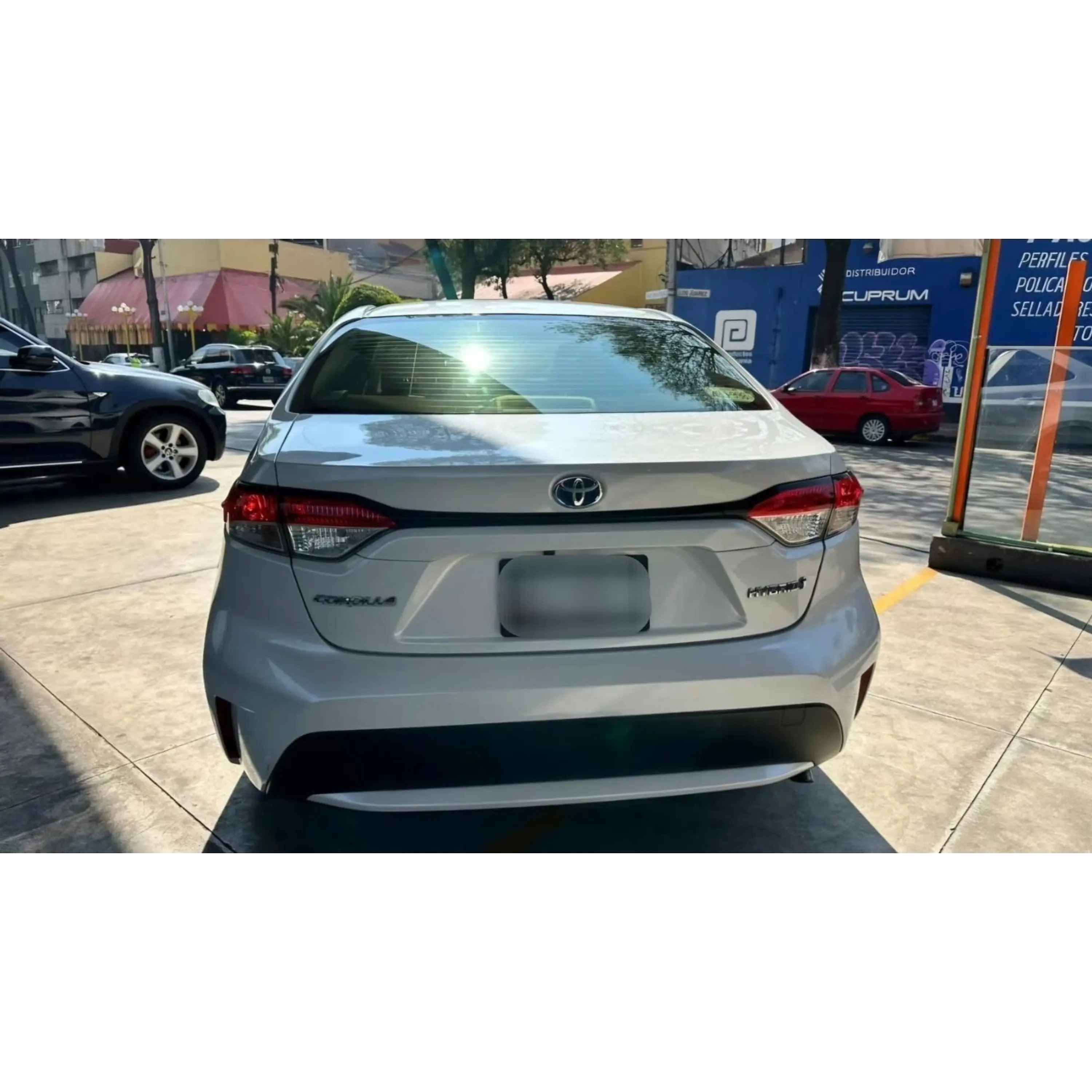 TOYOTA COROLLA 1.8 HYBRID AT 2022 6