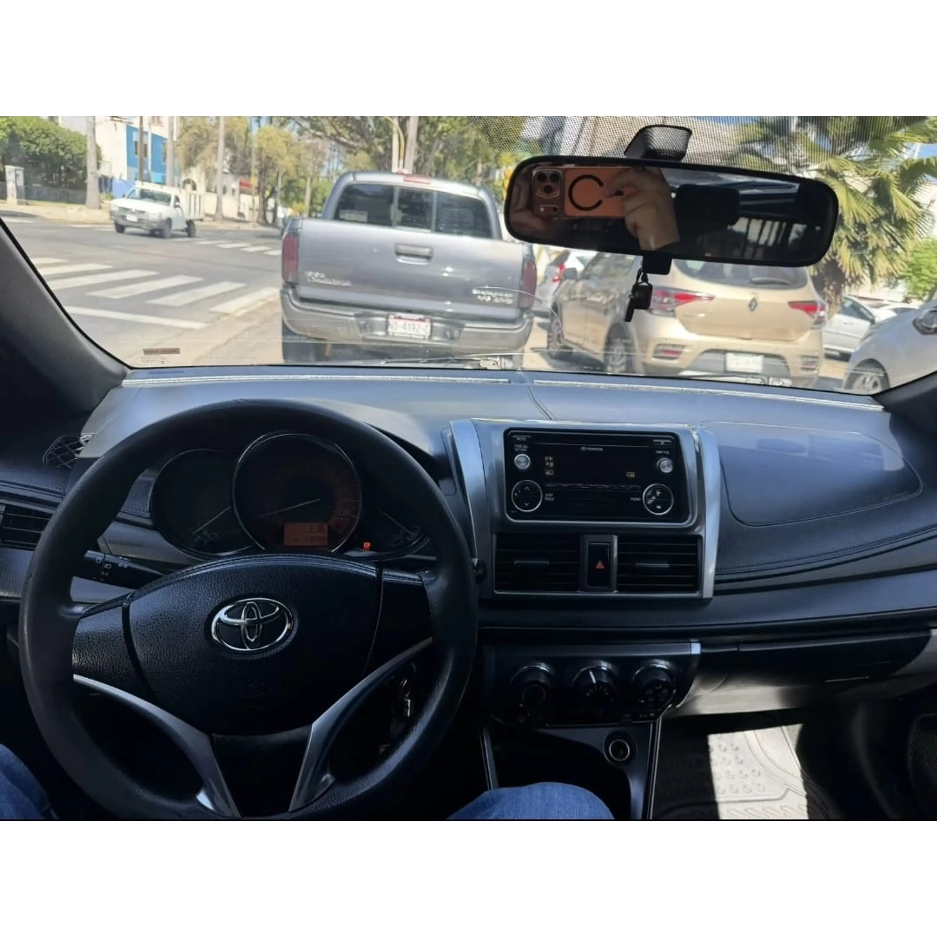 TOYOTA YARIS 1.5 S MT 2017 7