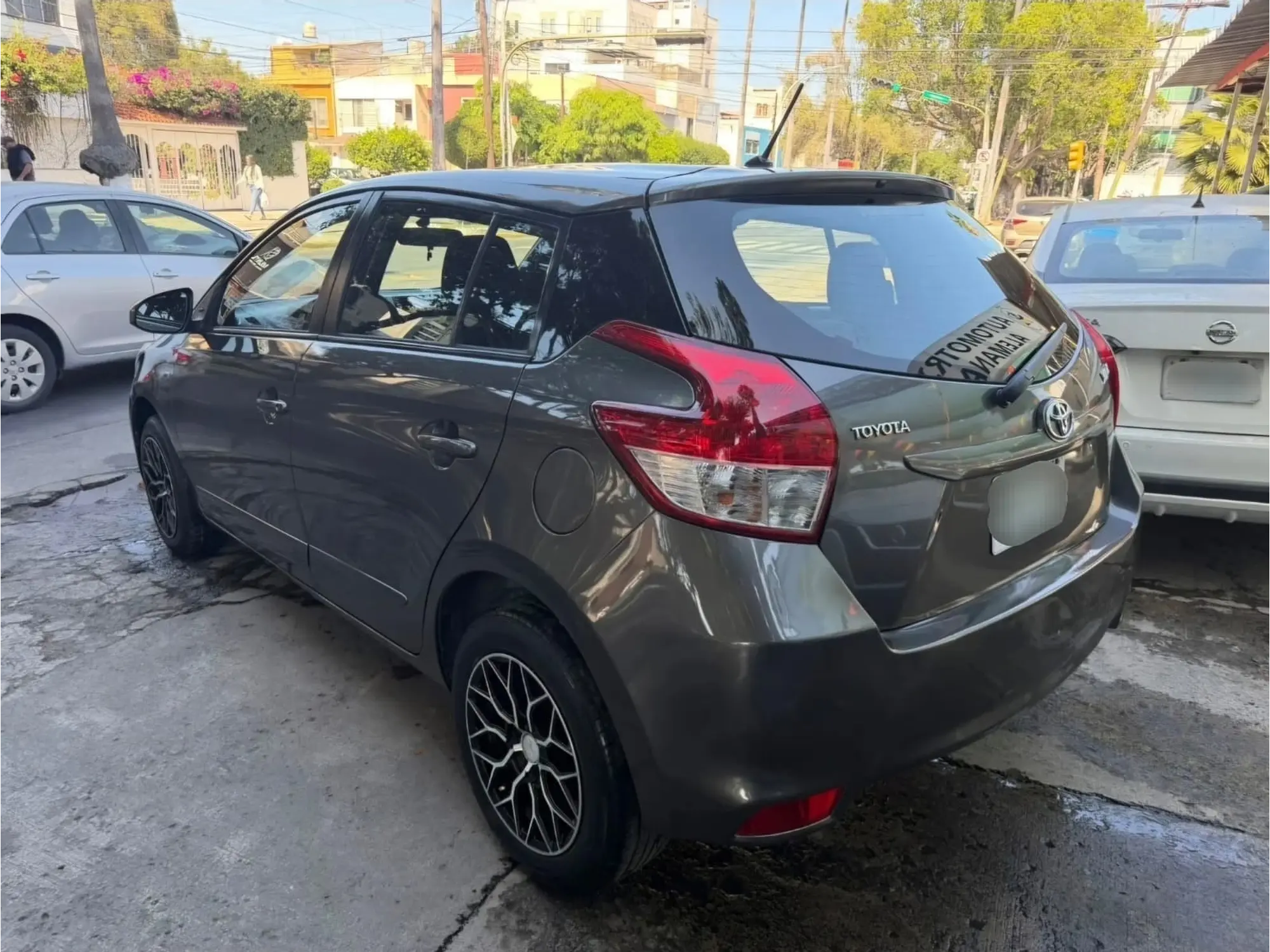 TOYOTA YARIS 1.5 S MT 2017 4