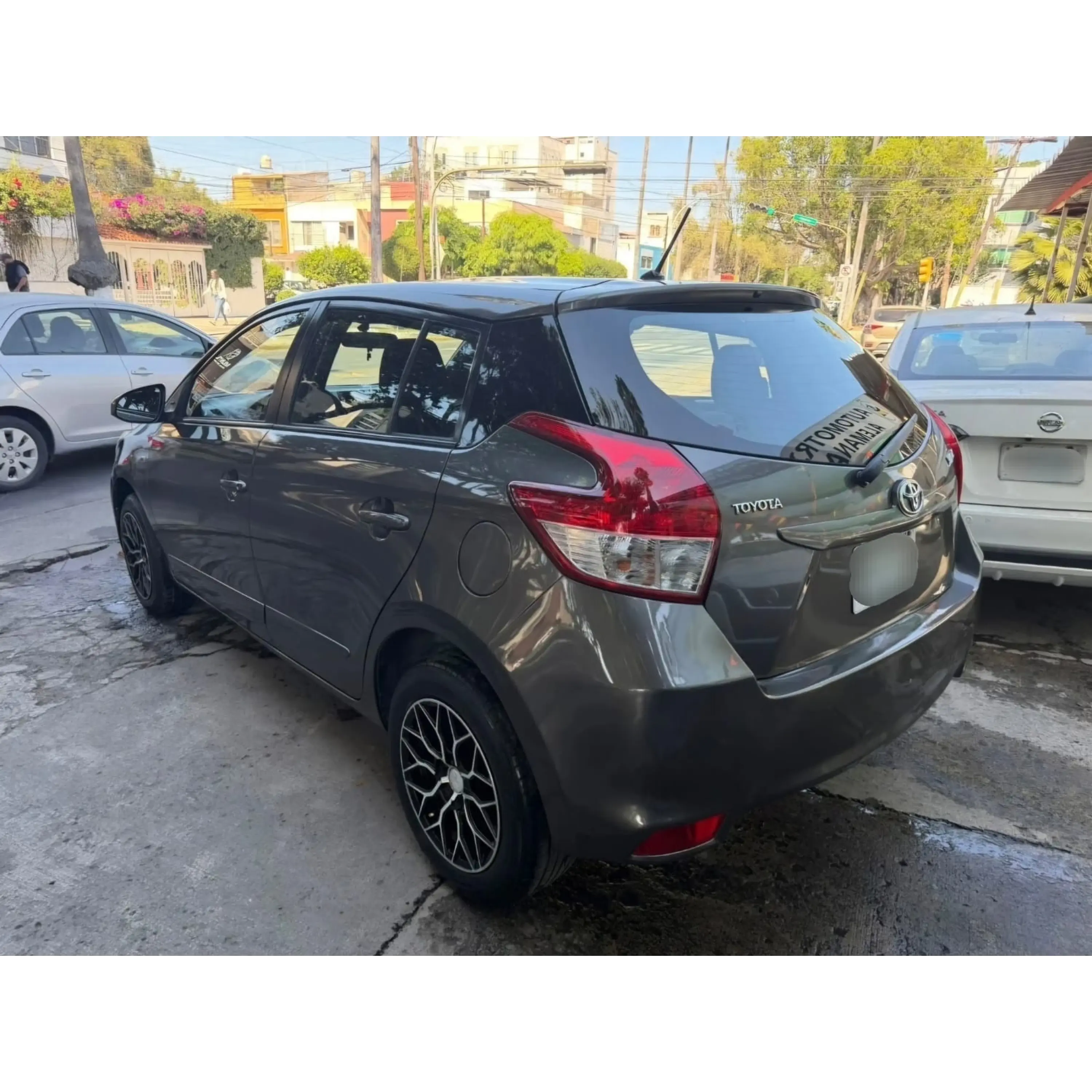 TOYOTA YARIS 1.5 S MT 2017 4