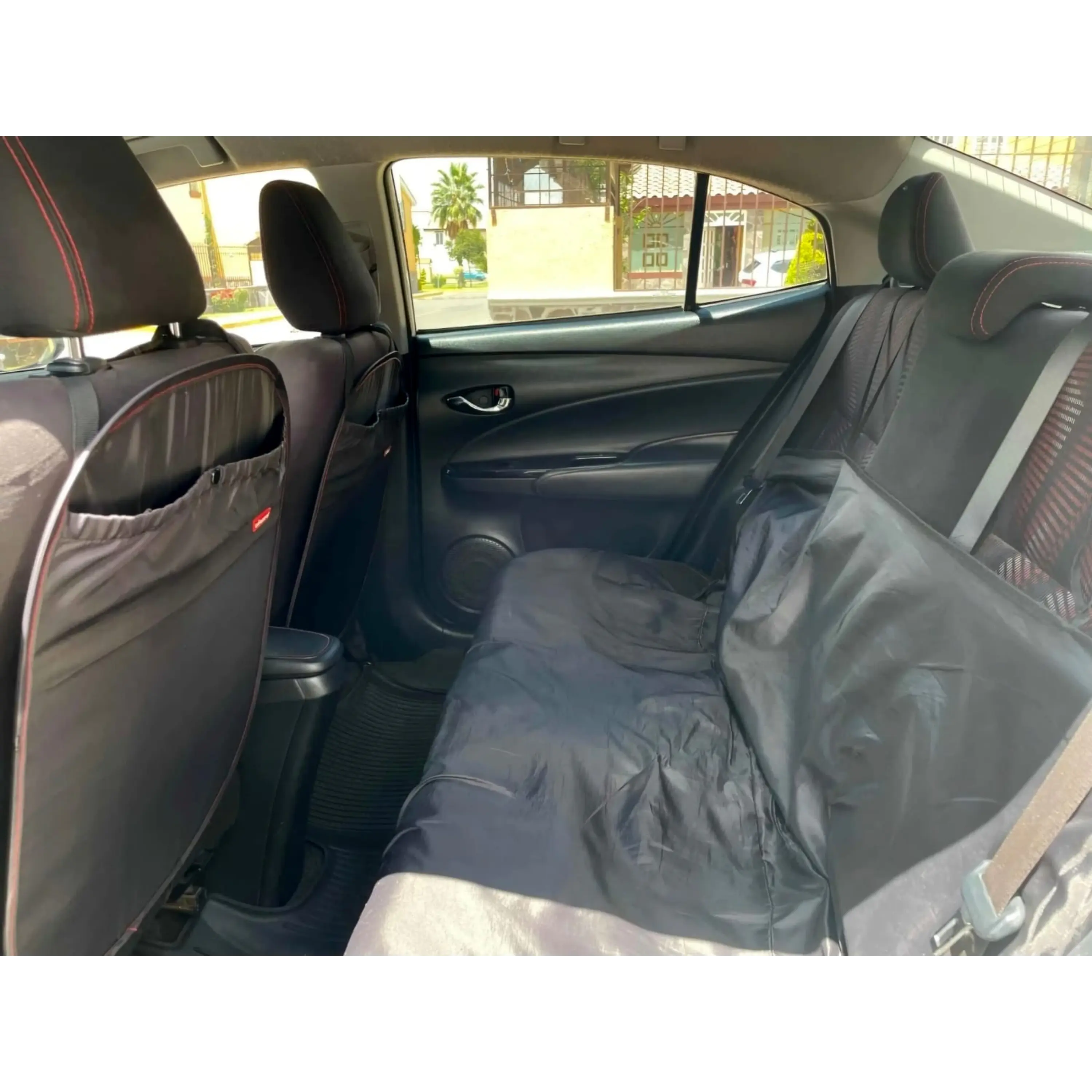 TOYOTA YARIS 1.5 S AT 2018 8