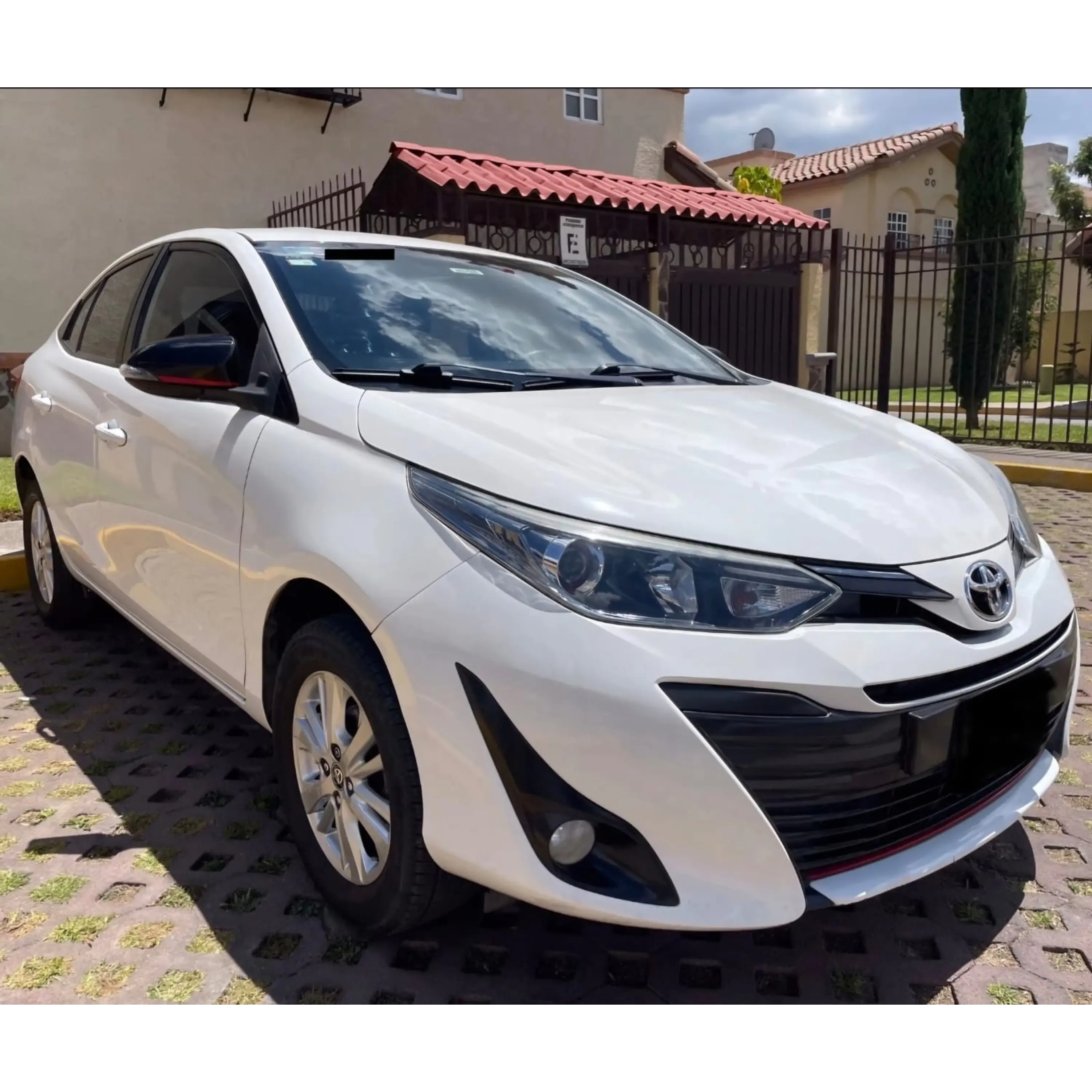 TOYOTA YARIS 1.5 S AT 2018 5