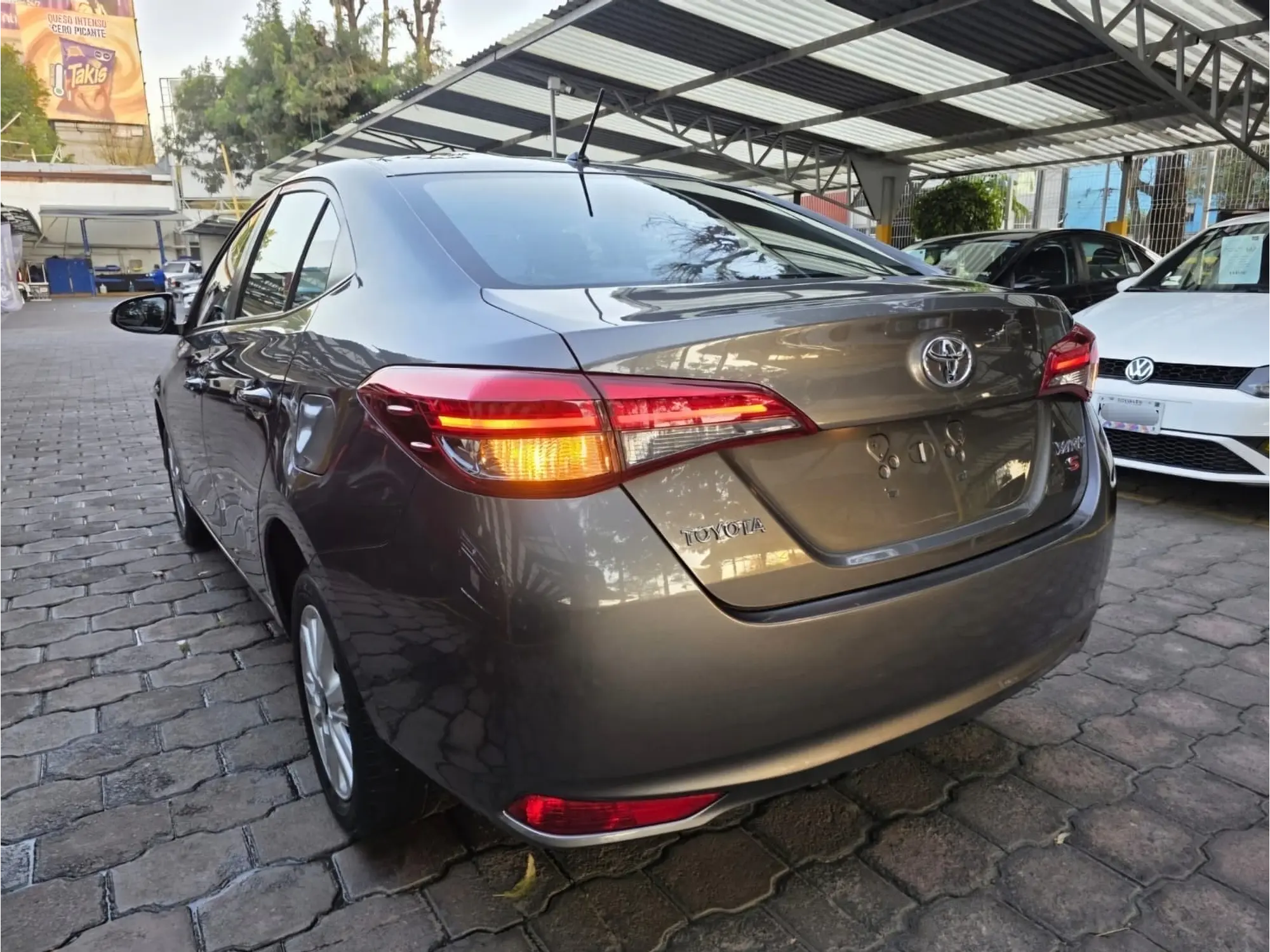 TOYOTA YARIS 1.5 S MT 2018 8