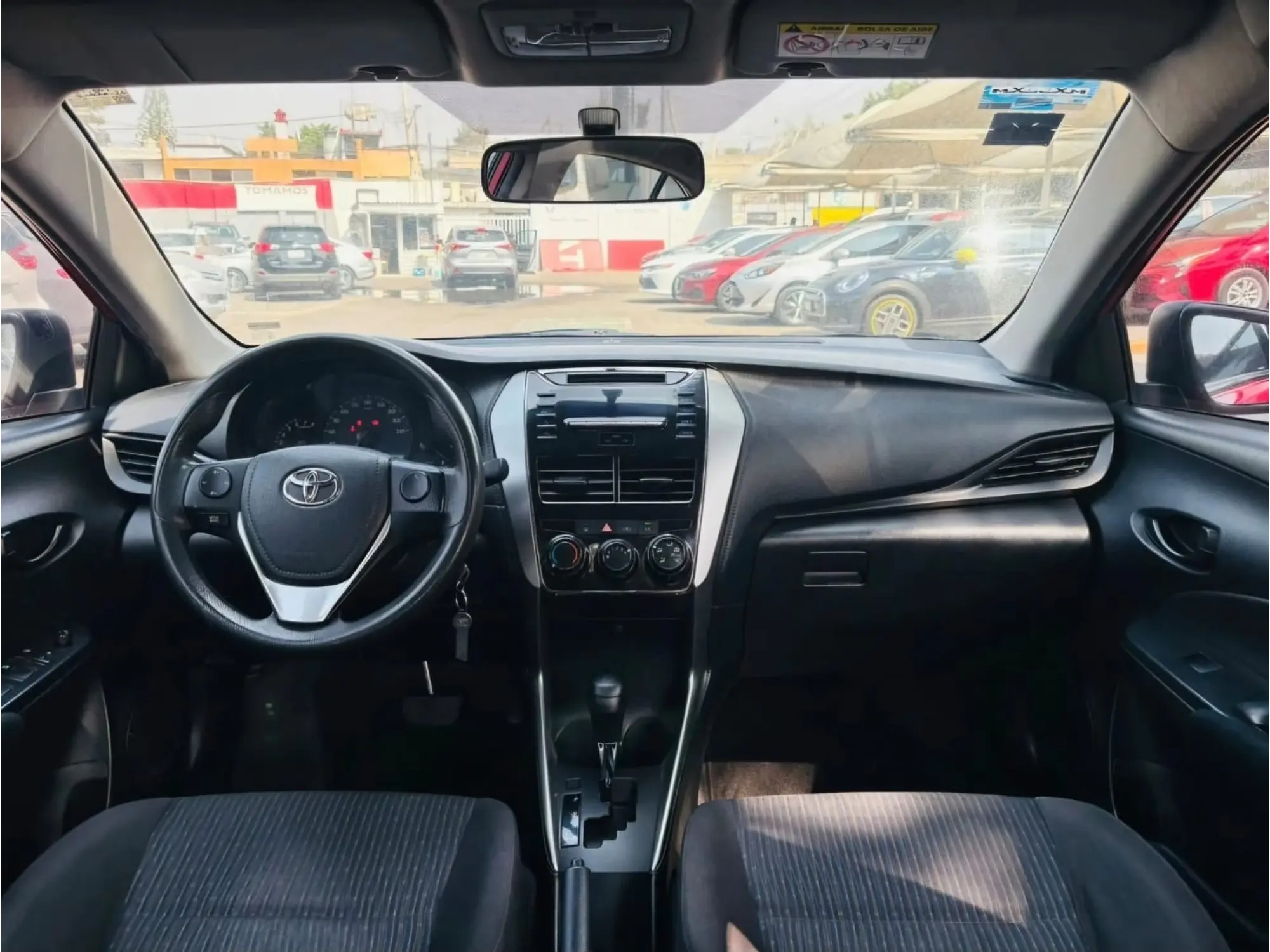 TOYOTA YARIS 1.5 CORE AT 2020 9