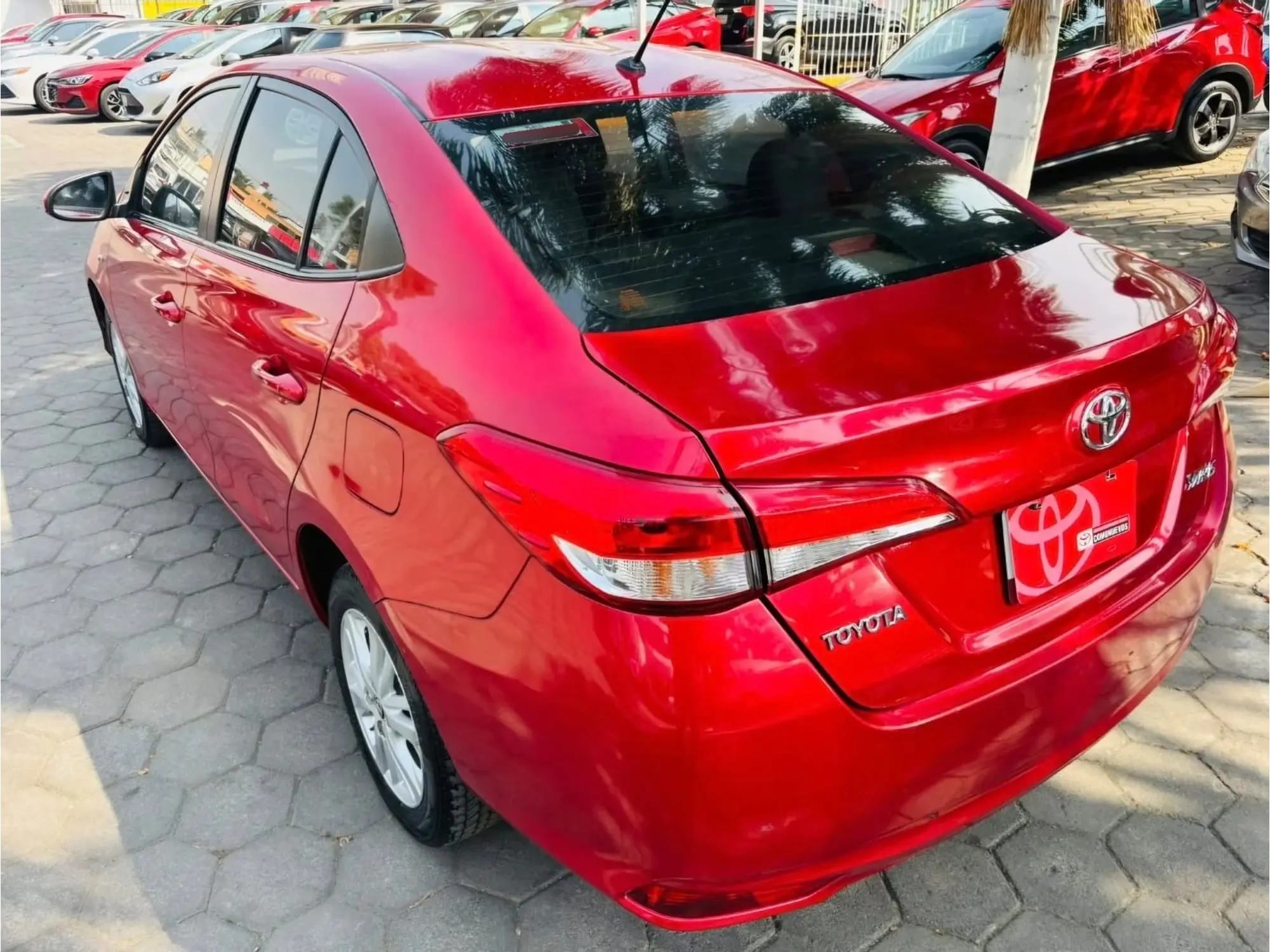 TOYOTA YARIS 1.5 CORE AT 2020 7