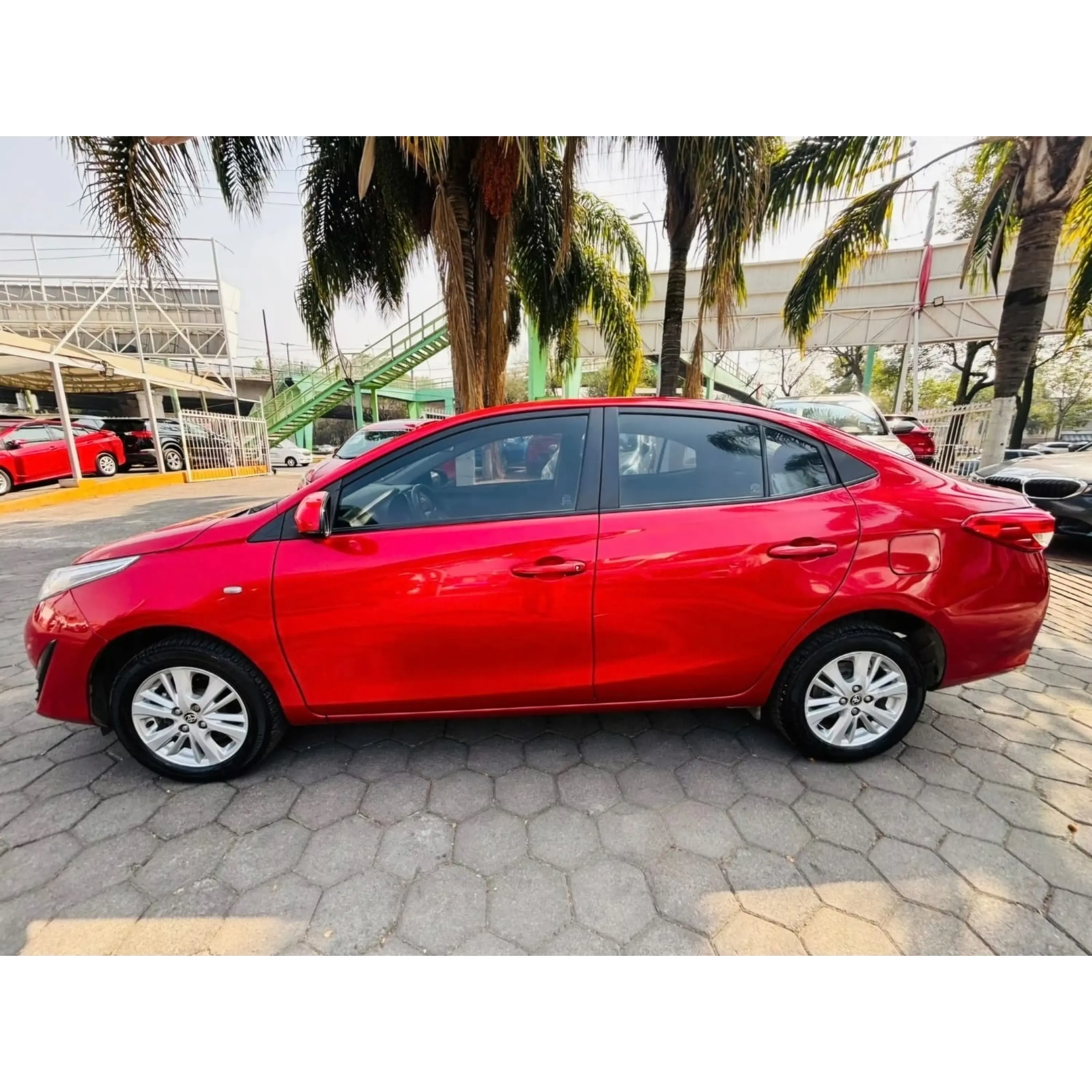 TOYOTA YARIS 1.5 CORE AT 2020 8