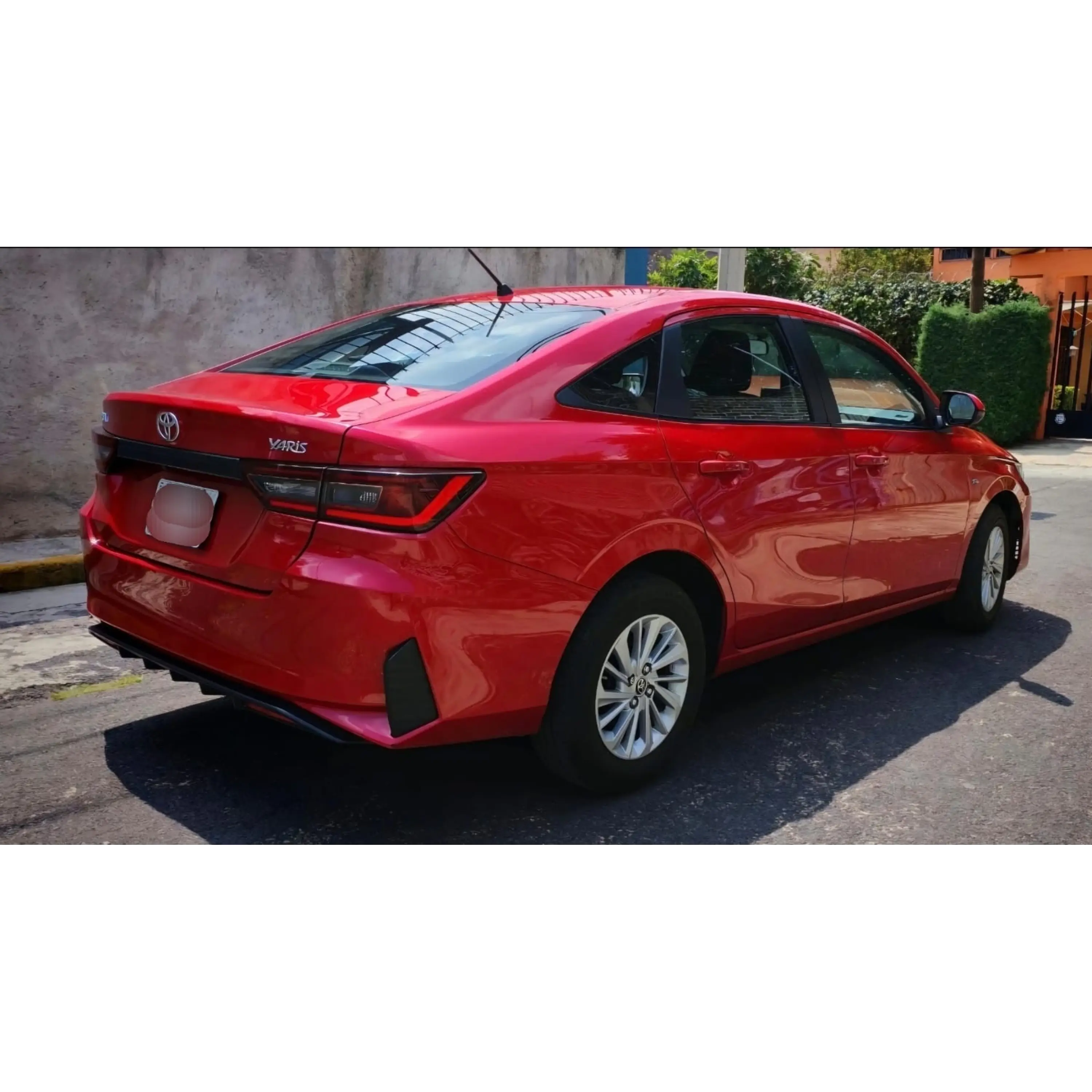 TOYOTA YARIS 1.5 MT 2023 5