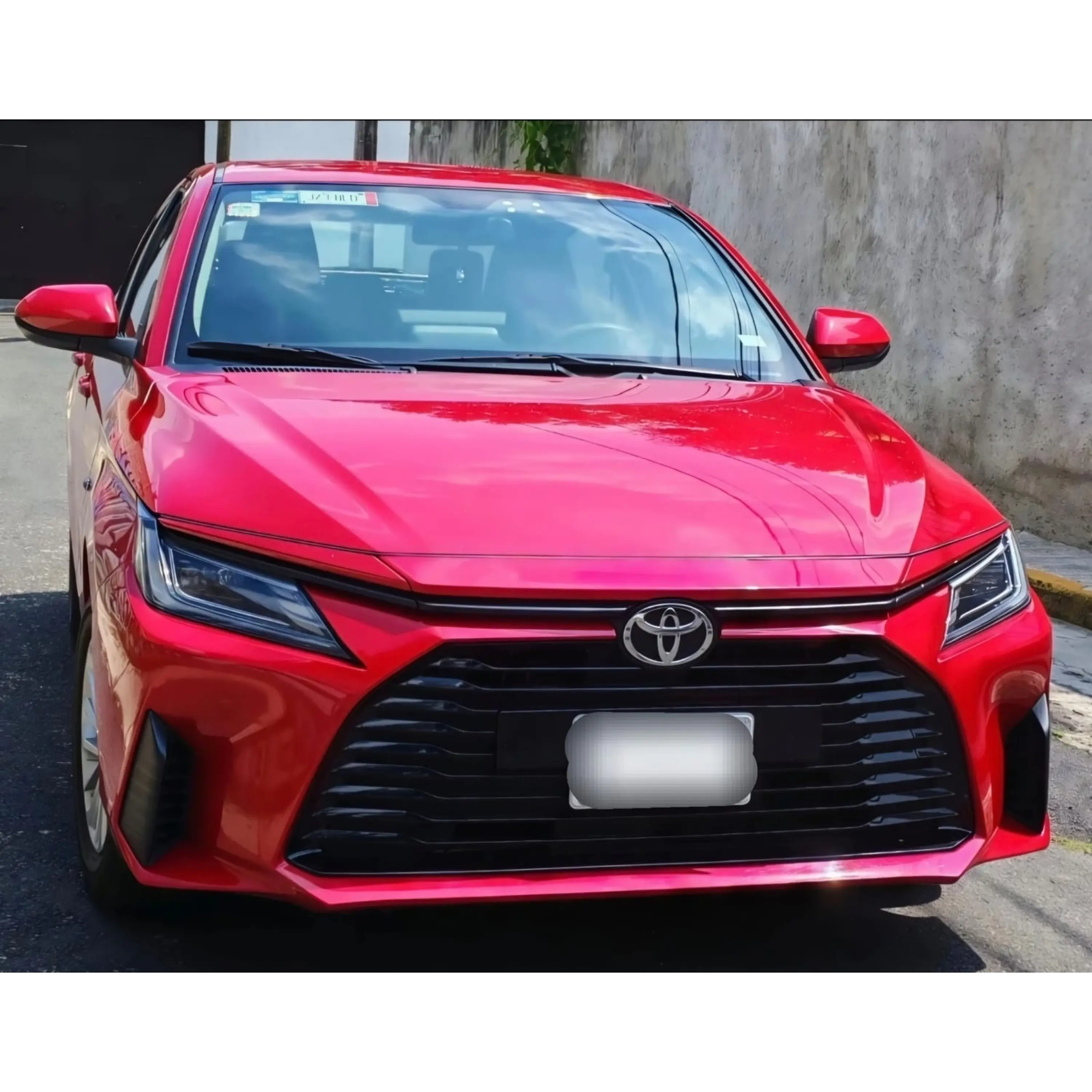 TOYOTA YARIS 1.5 MT 2023 2