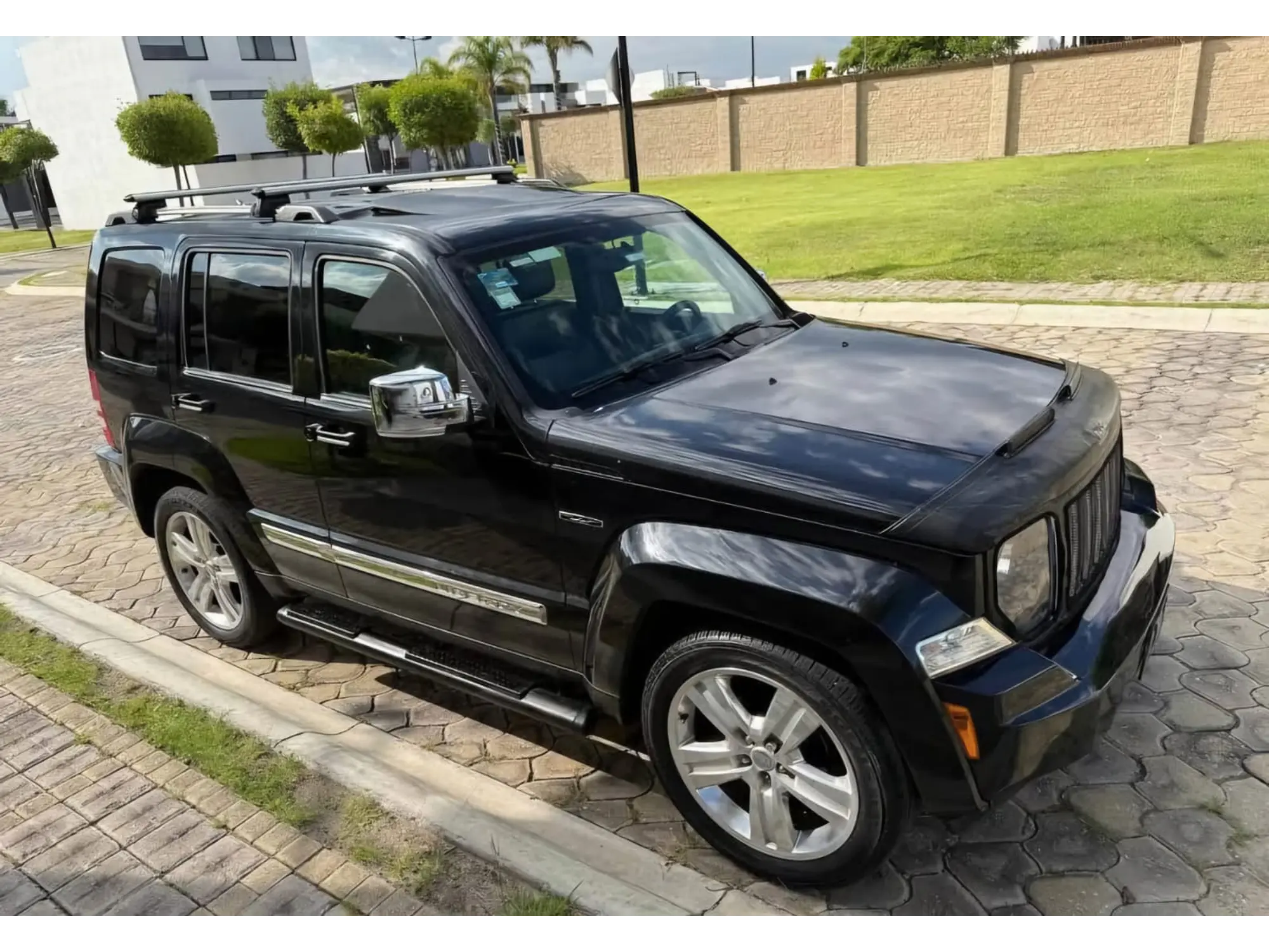 JEEP LIBERTY 3.7 SPORT AT 2012 4