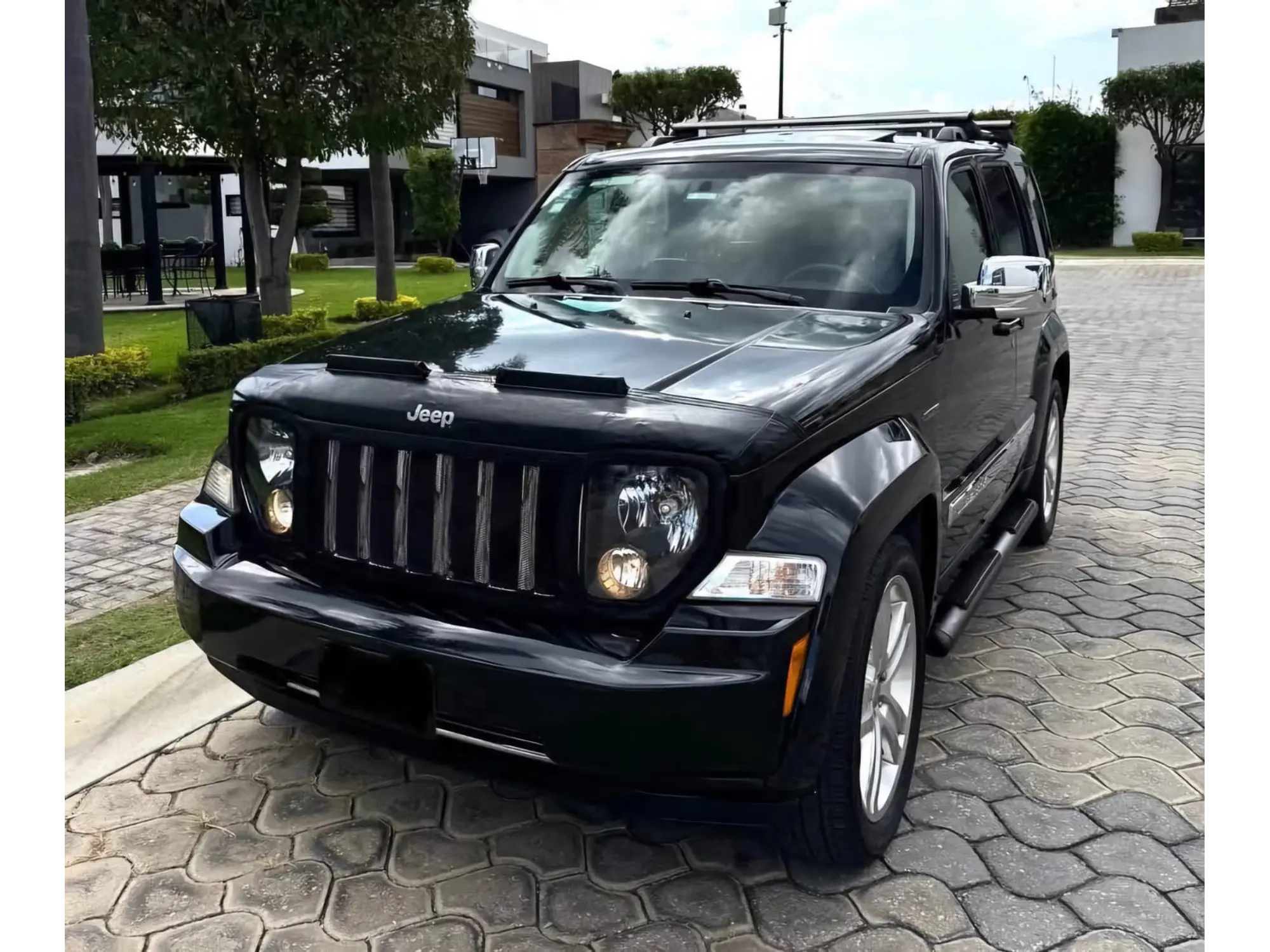 JEEP LIBERTY 3.7 SPORT AT 2012 5